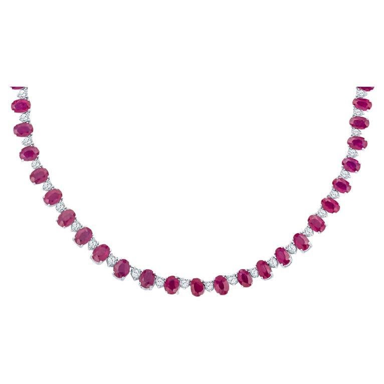 Collier Cocktail 40.50ctw Natural Oval Cut Ruby & 5.20ctw Round Diamond Cocktail Necklace