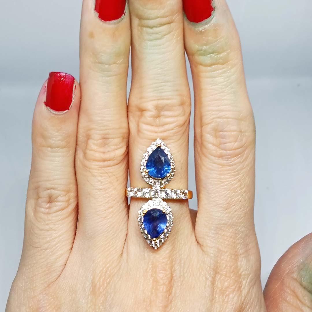4,05 Karat Blauer Saphir Madagascar (Beryllium) Sterlingsilber auf 18 Karat vergoldetem, vergoldet im Angebot 1