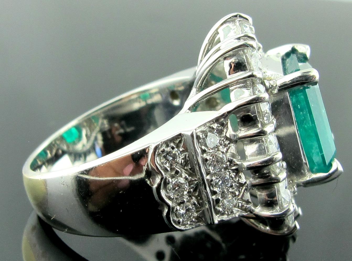 Emerald Cut 4.06 Carat Emerald Ring with 2.22 Carat of Diamond For Sale