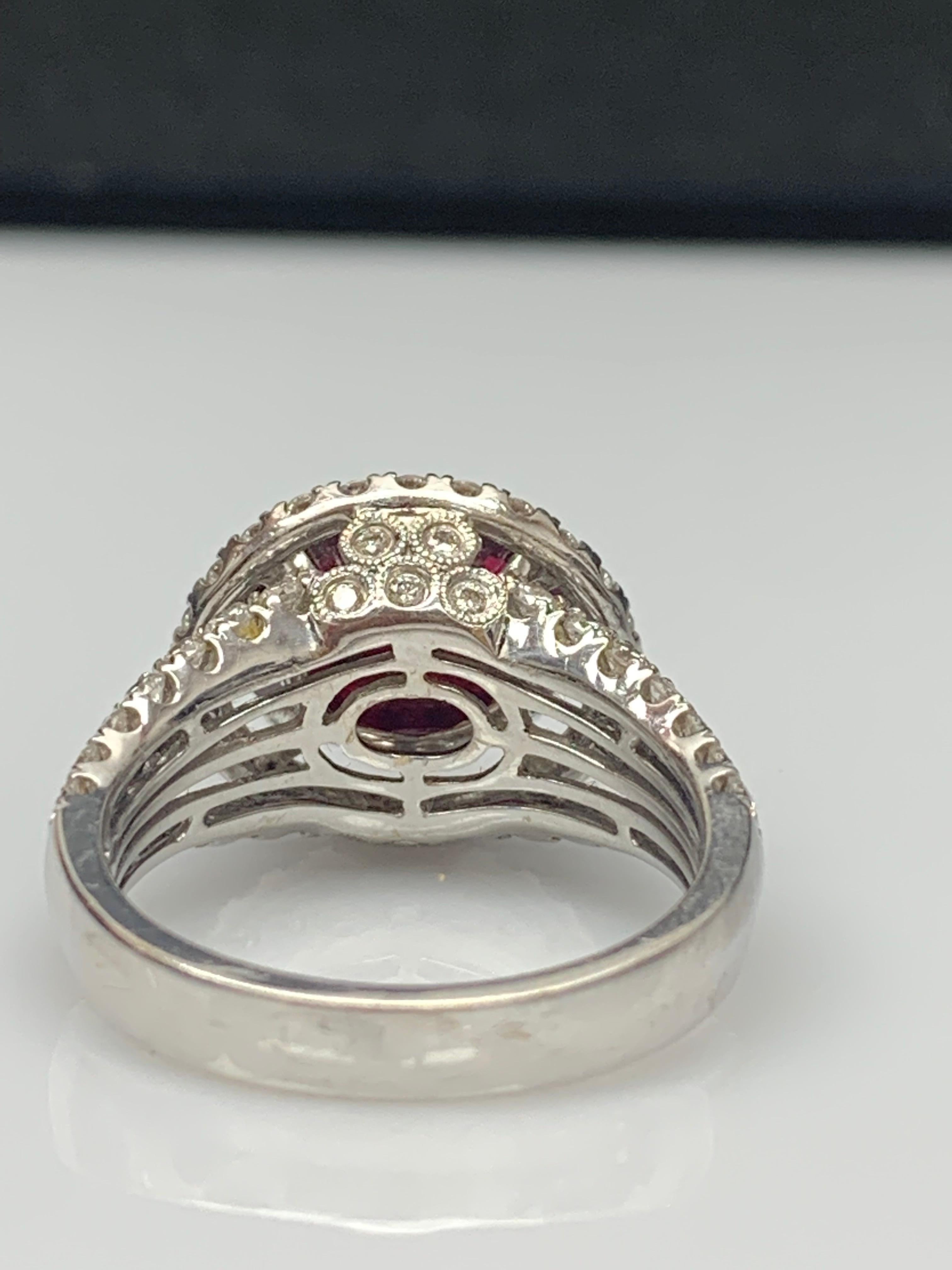 Bague cocktail en or blanc 14 carats avec diamants et rubis ovale de 4,06 carats en vente 9