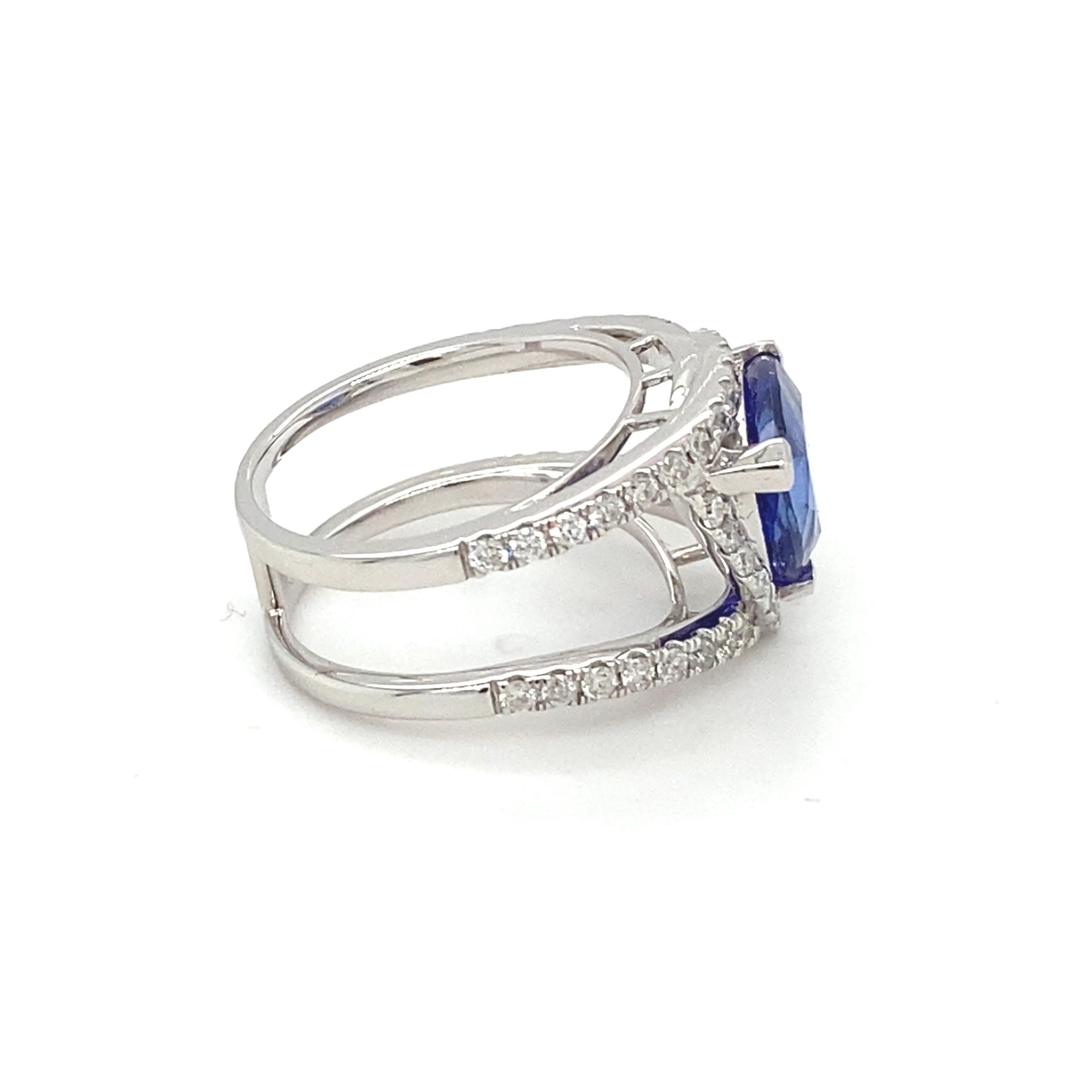 Women's 4.06 Carat Tanzanite Diamond White Gold Ring For Sale