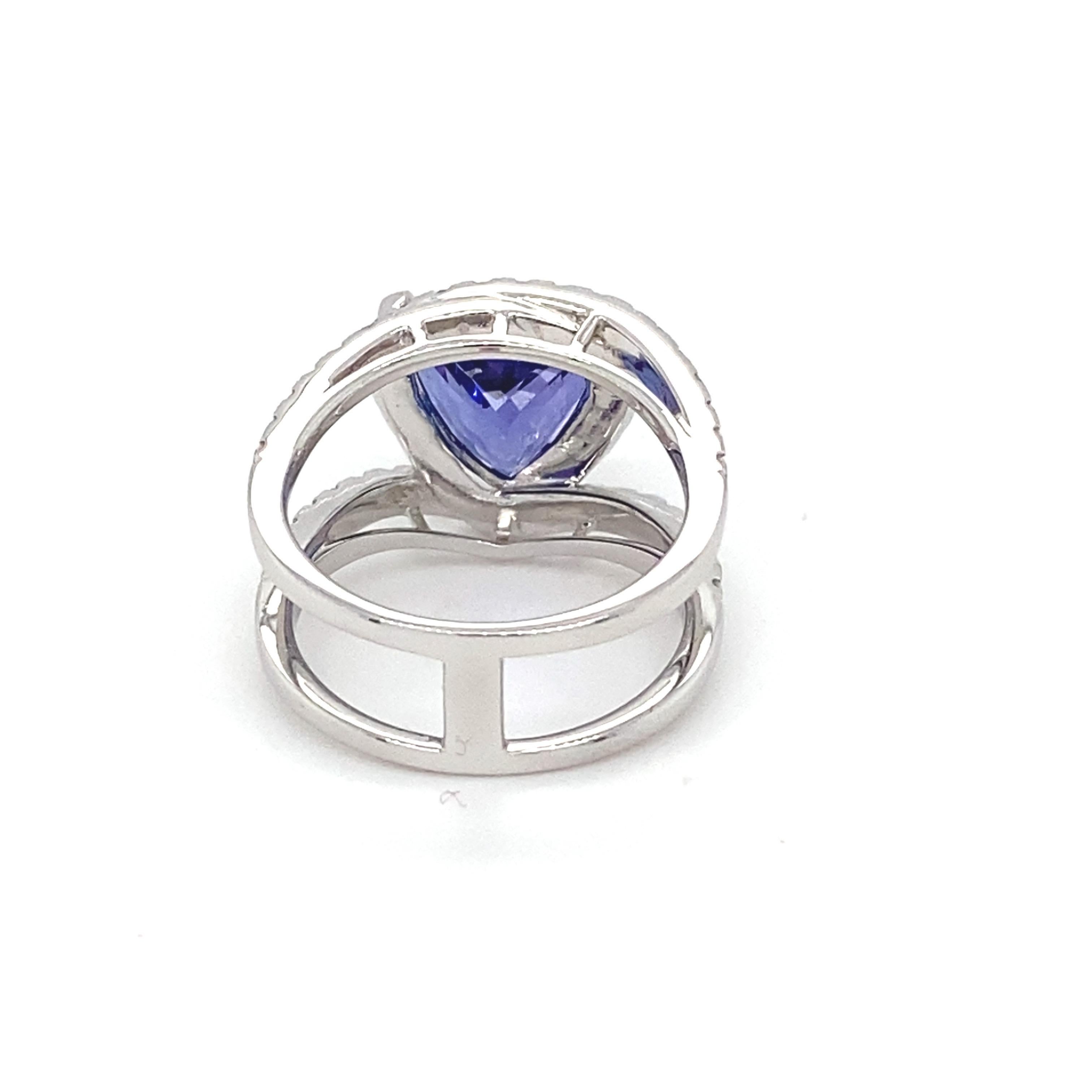 4.06 Carat Tanzanite Diamond White Gold Ring For Sale 3