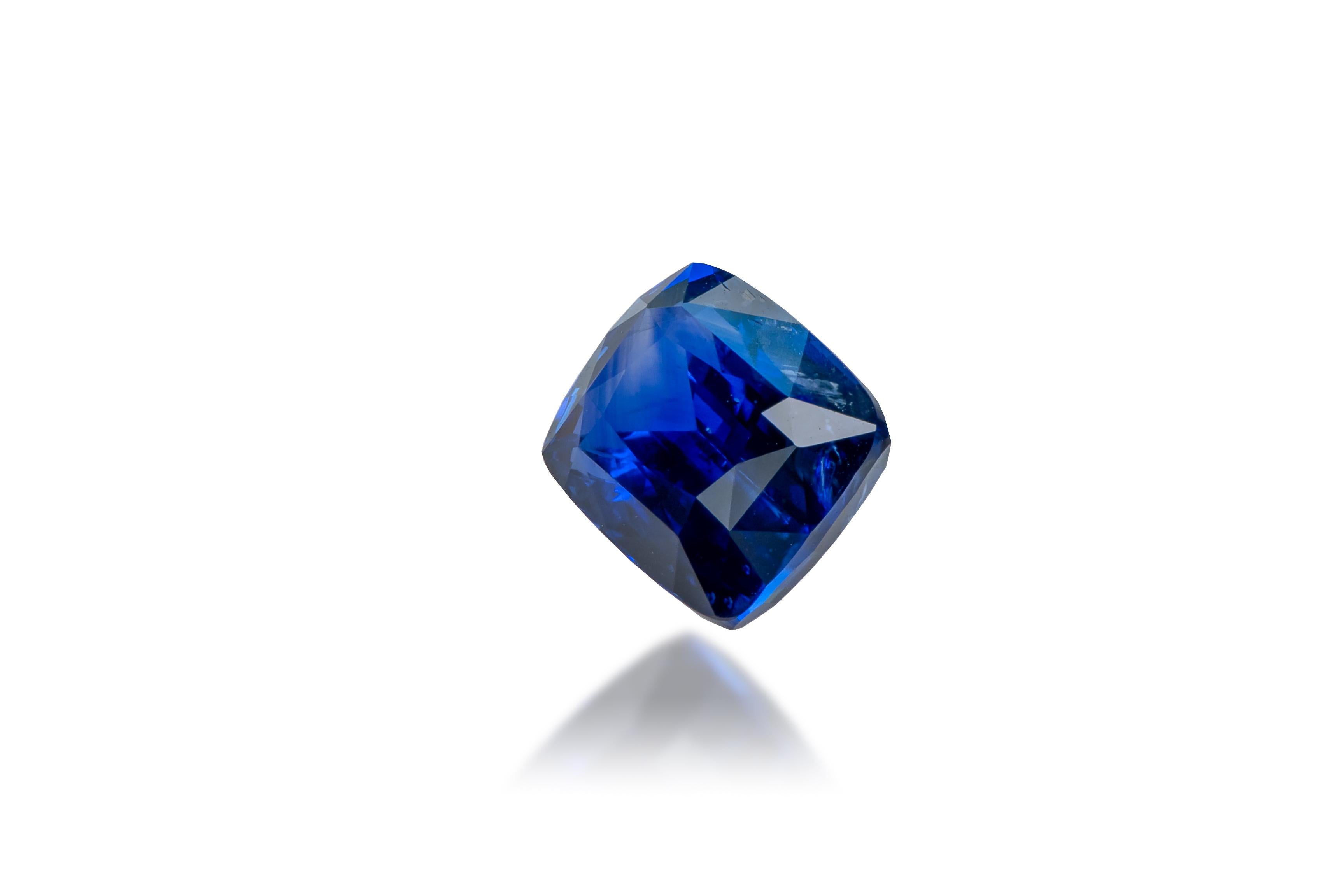 Sapphire: Vivid/Royal Blue Natural Sapphire
Origin: Sri Lanka
Shape: Cushion Cut
Carat Weight: 4.06 cts
Dimensions: 10.20 x 7.58 x 5.23 mm

This Vivid/Royal Blue Sapphire has a natural blue color and is unheated.
It is clean and nicely faceted and