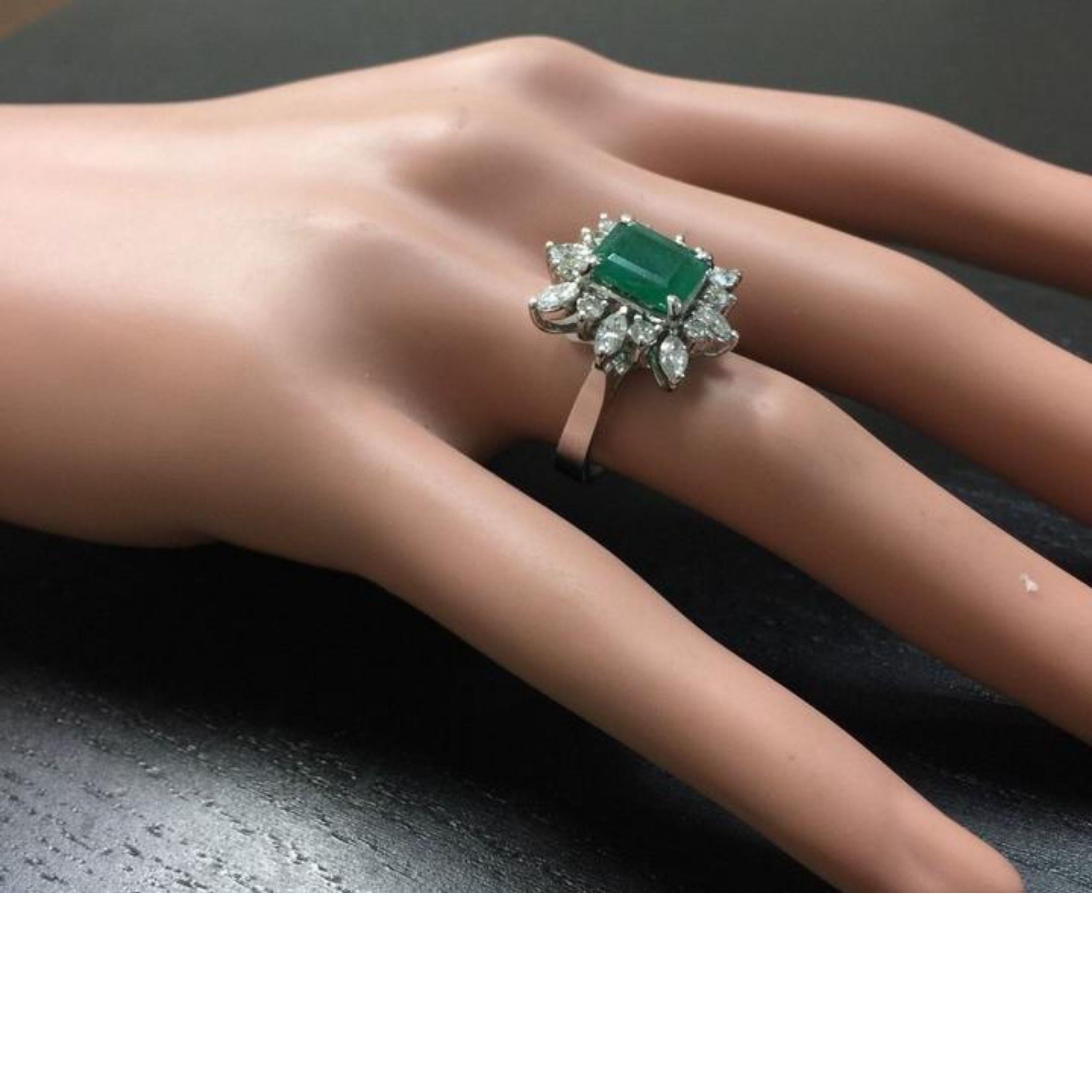 4.06 Carat Natural Emerald and Diamond 14 Karat Solid White Gold Ring For Sale 2
