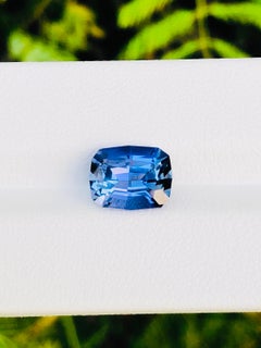 4.06 Ct Natural Tanzanite blue color Gemstone perfect cutting Eye clean Clarity