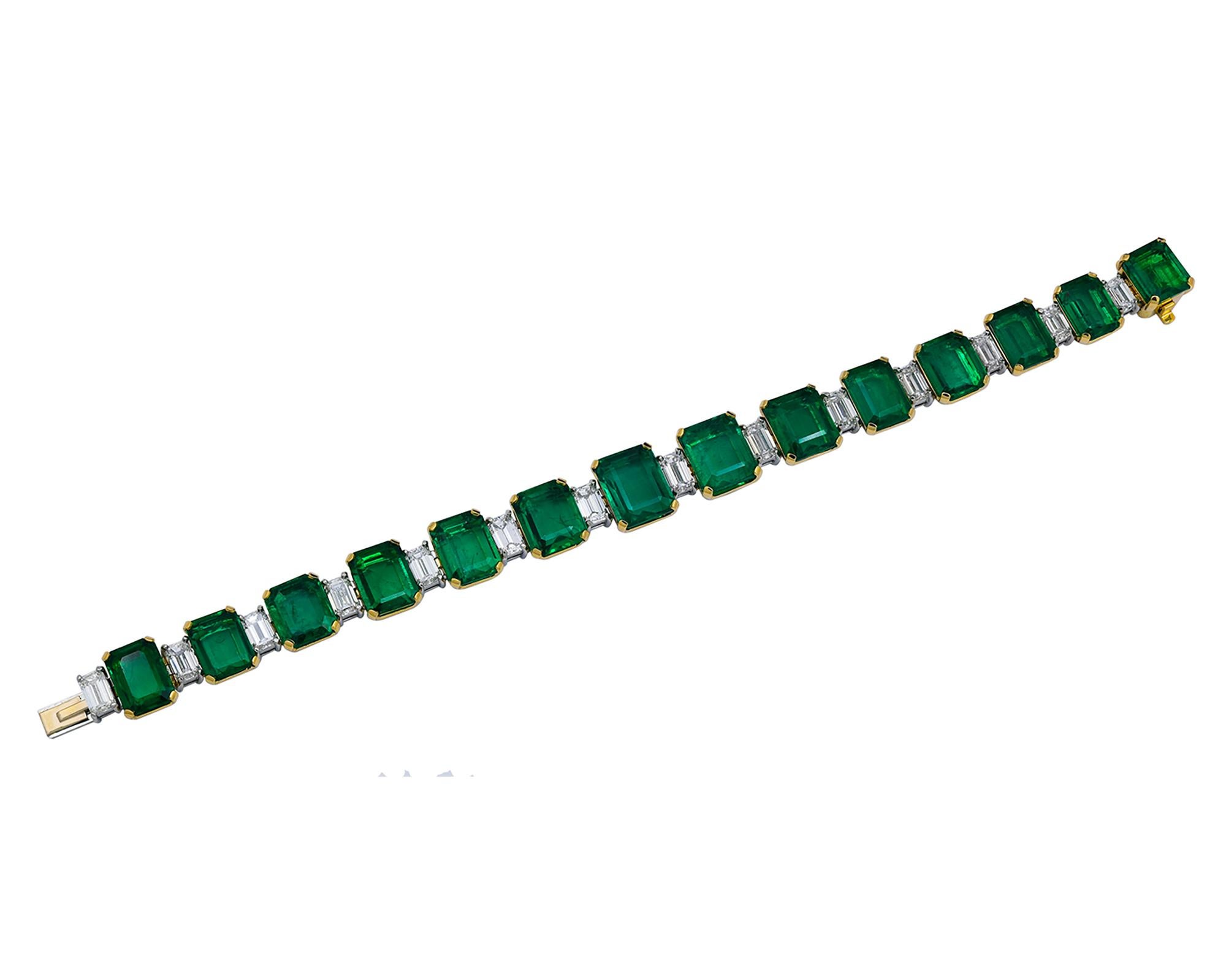 Spectra Fine Jewelry, Bracciale di diamanti con smeraldo da 40,63 carati In condizioni Nuovo in vendita a New York, NY