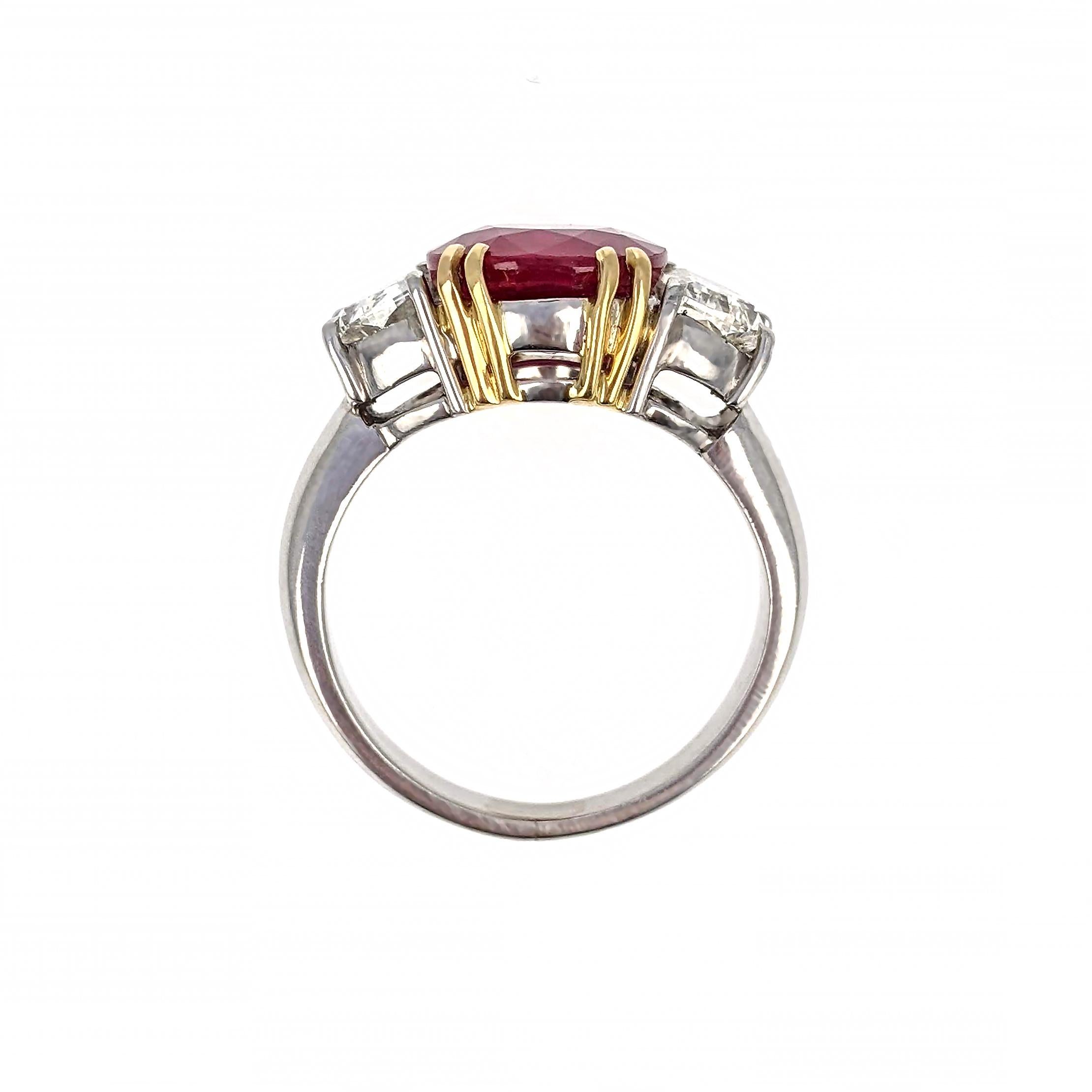 4.07 Carat Burma Ruby Diamond Platinum and Gold Ring For Sale 1