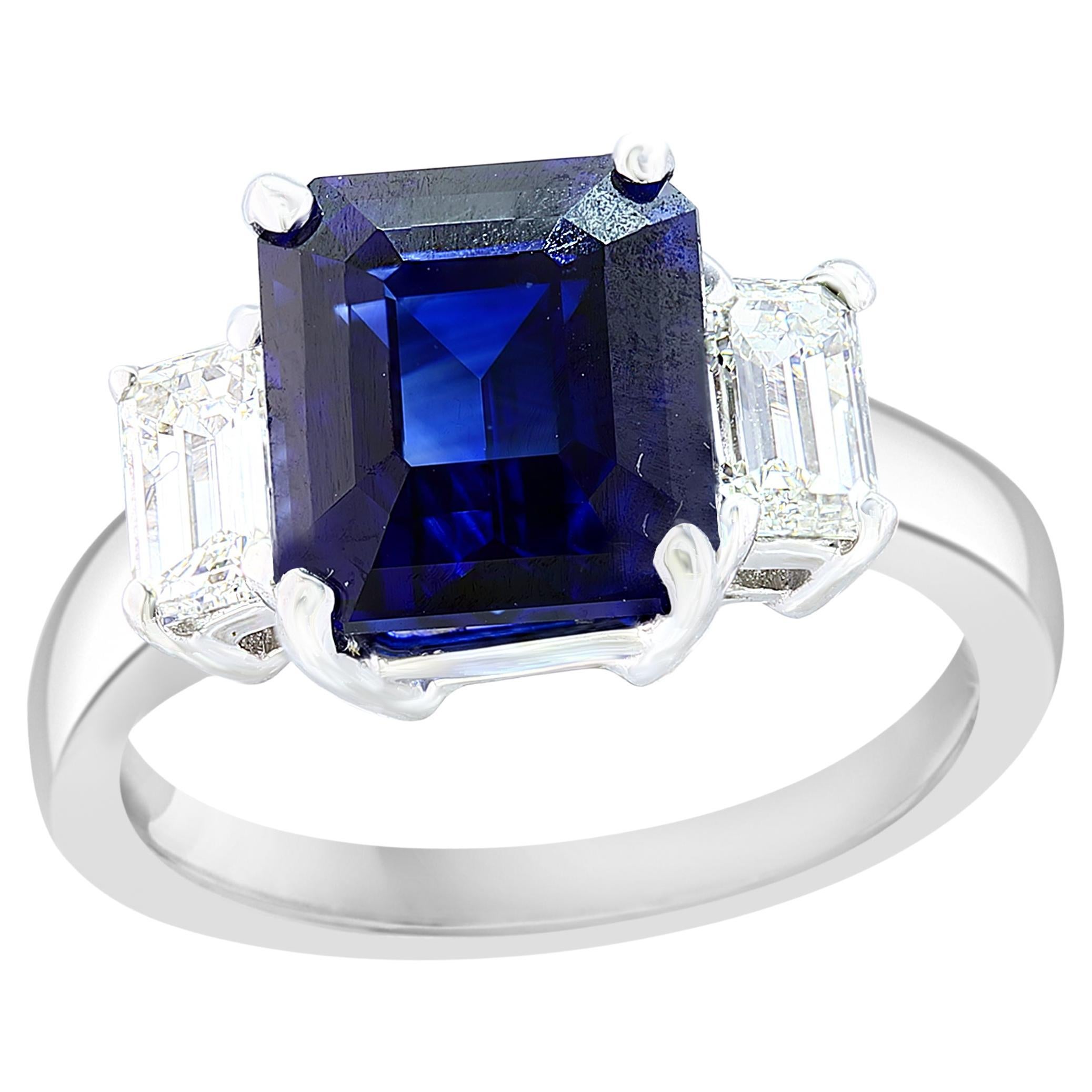 Bague de fiançailles en or blanc 14 carats 4,07 carats saphir taille émeraude et diamant