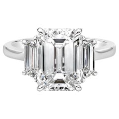 4.07 Carat Emerald Diamond Ring 18K Gold Modern Nobility Heirloom