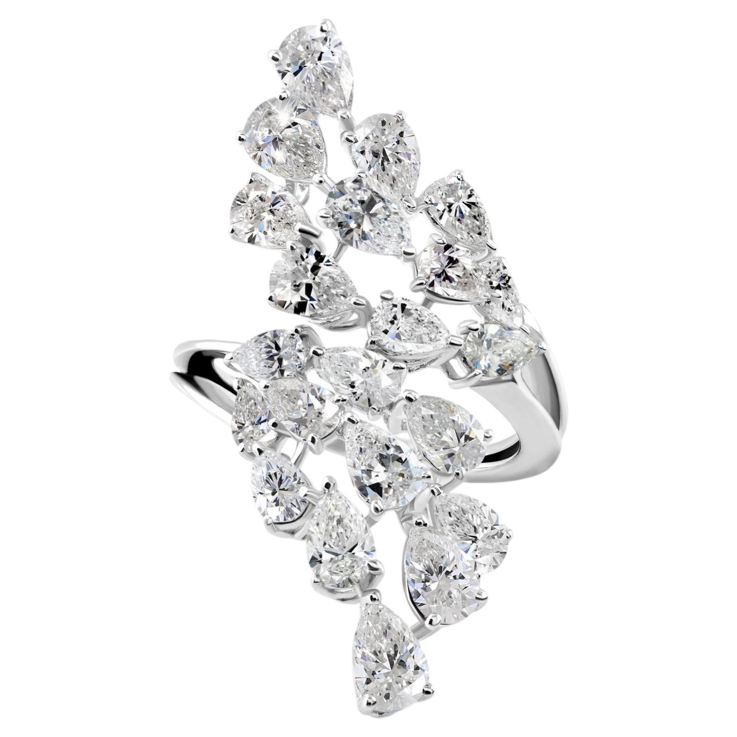 4,07 Karat SI/H Birne Diamant Bypass Cocktail Ring 18 Karat Weißgold