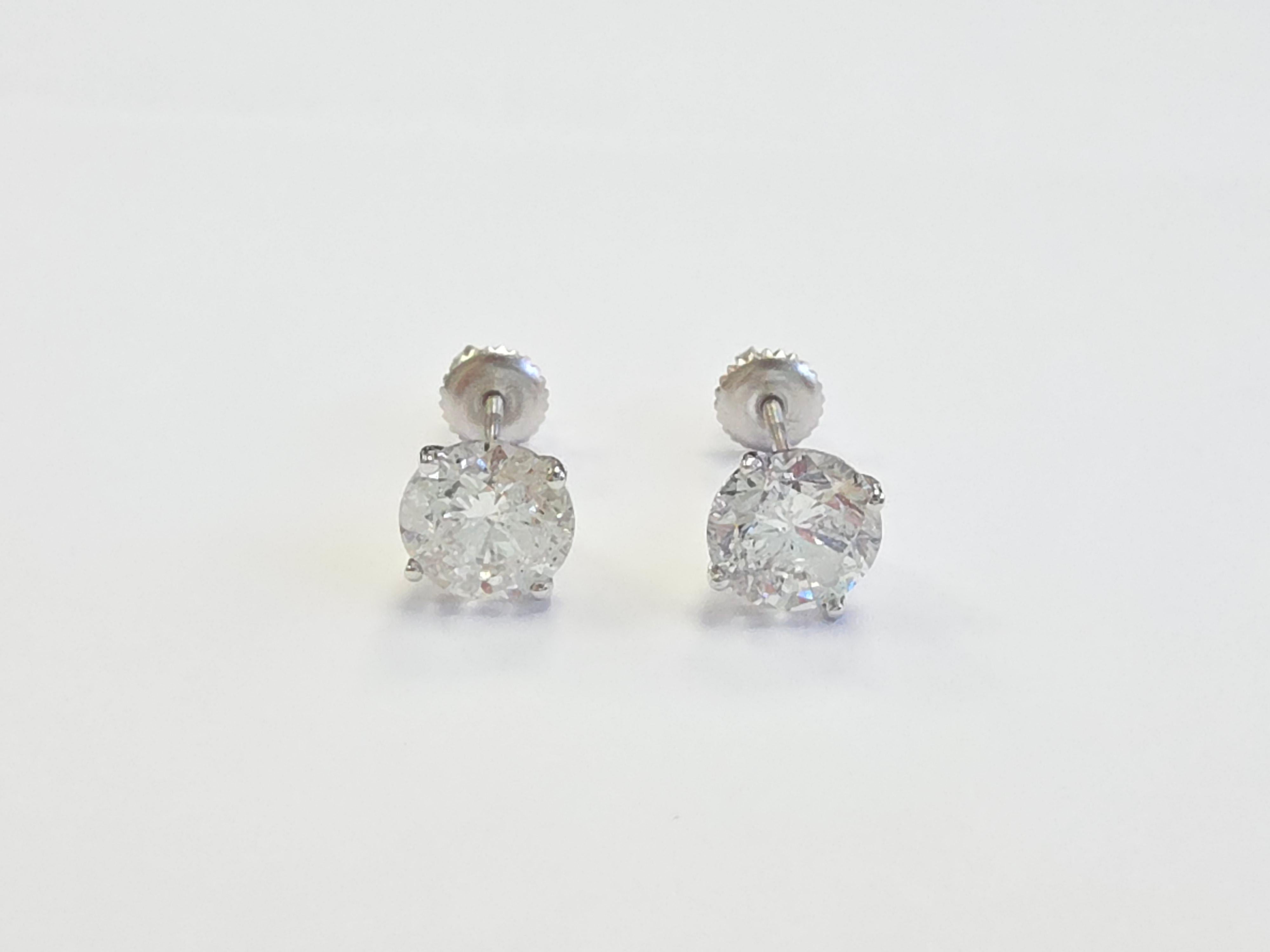 Women's or Men's 4.07 Carats Natural Diamond Round Shape Studs 14 Karat White Gold For Sale