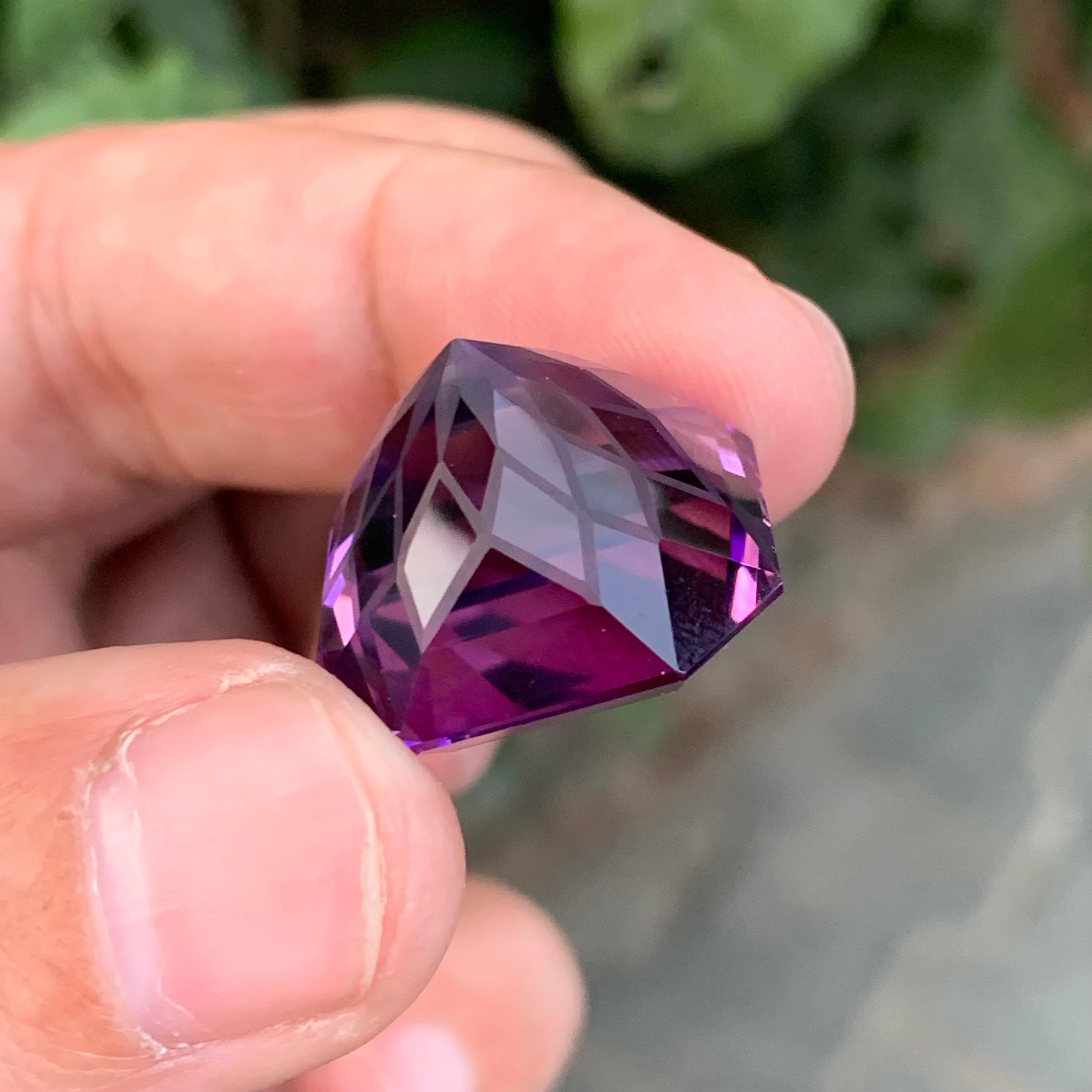 40.70 Carat Natural Loose Amethyst Square Shape Gemstone (Améthyste en vrac de forme carrée) en vente 5