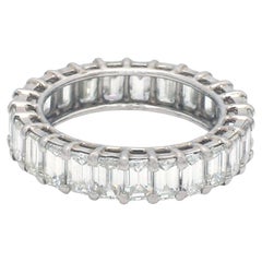 Alianza de diamantes talla esmeralda 4,07 ctw