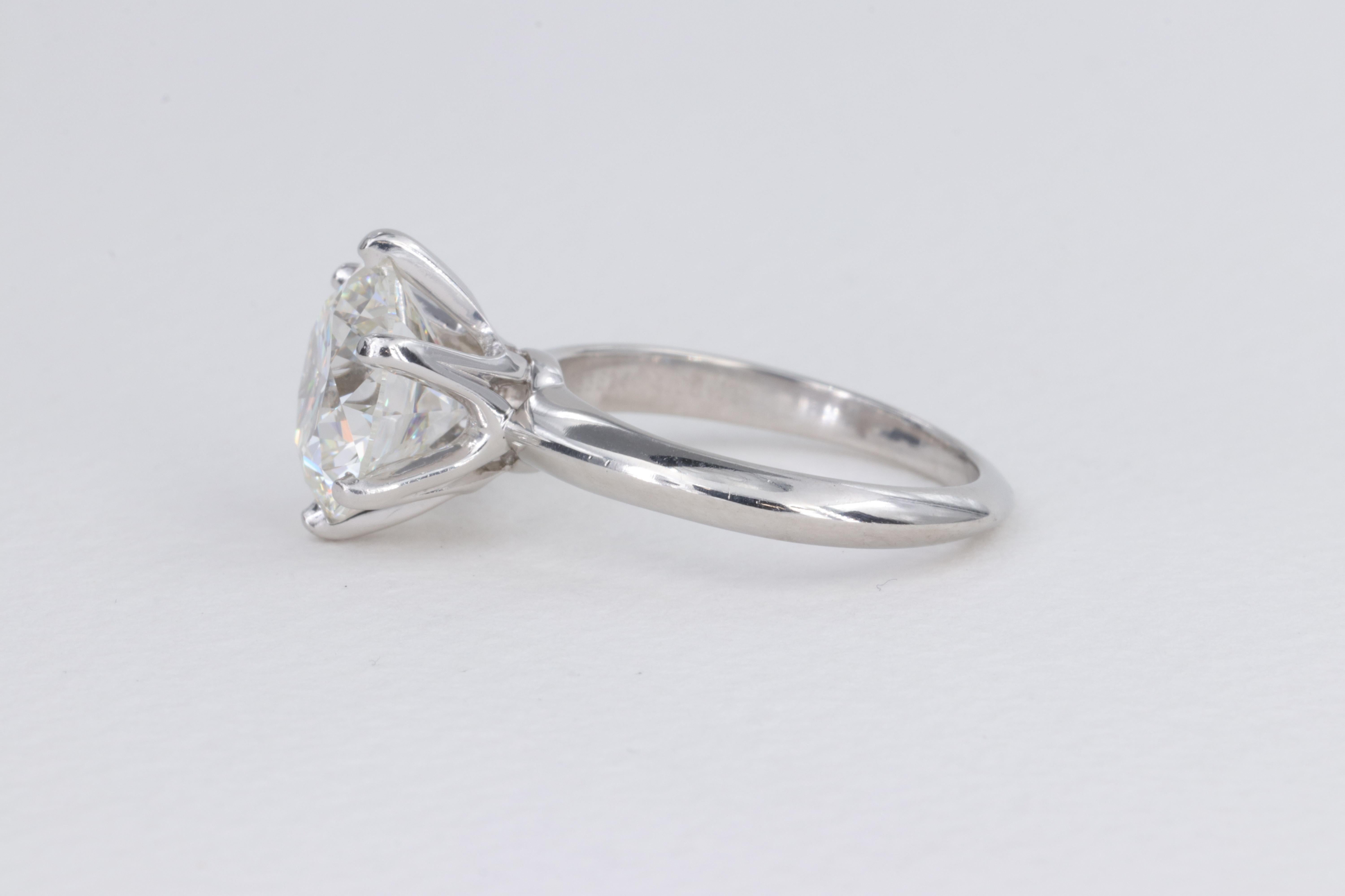 Women's or Men's 4.08 Carat I VS1 Tiffany & Co. Platinum Solitaire Engagement Ring For Sale