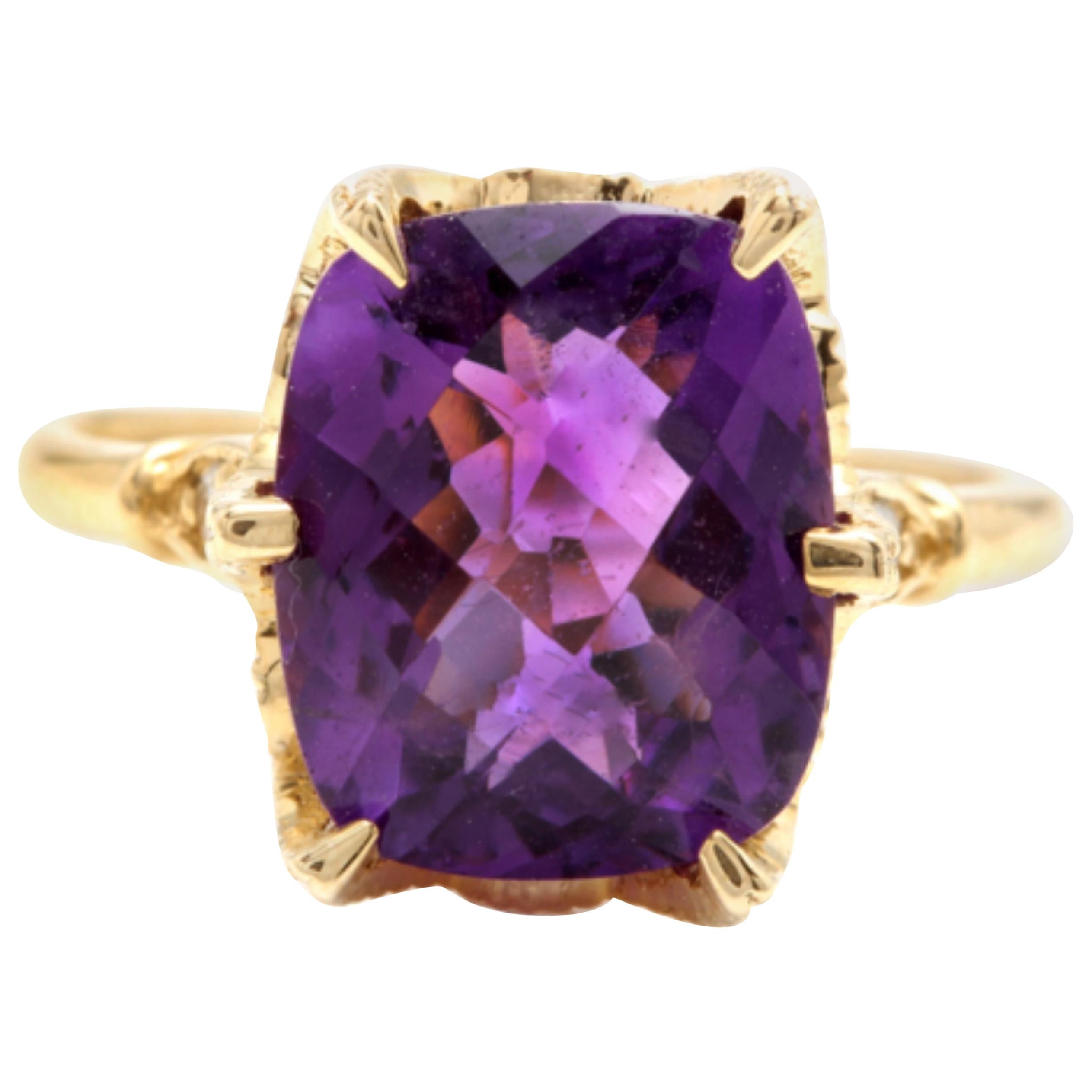 4.08 Carat Natural Amethyst and Diamond 14 Karat Solid Yellow Gold Ring For Sale