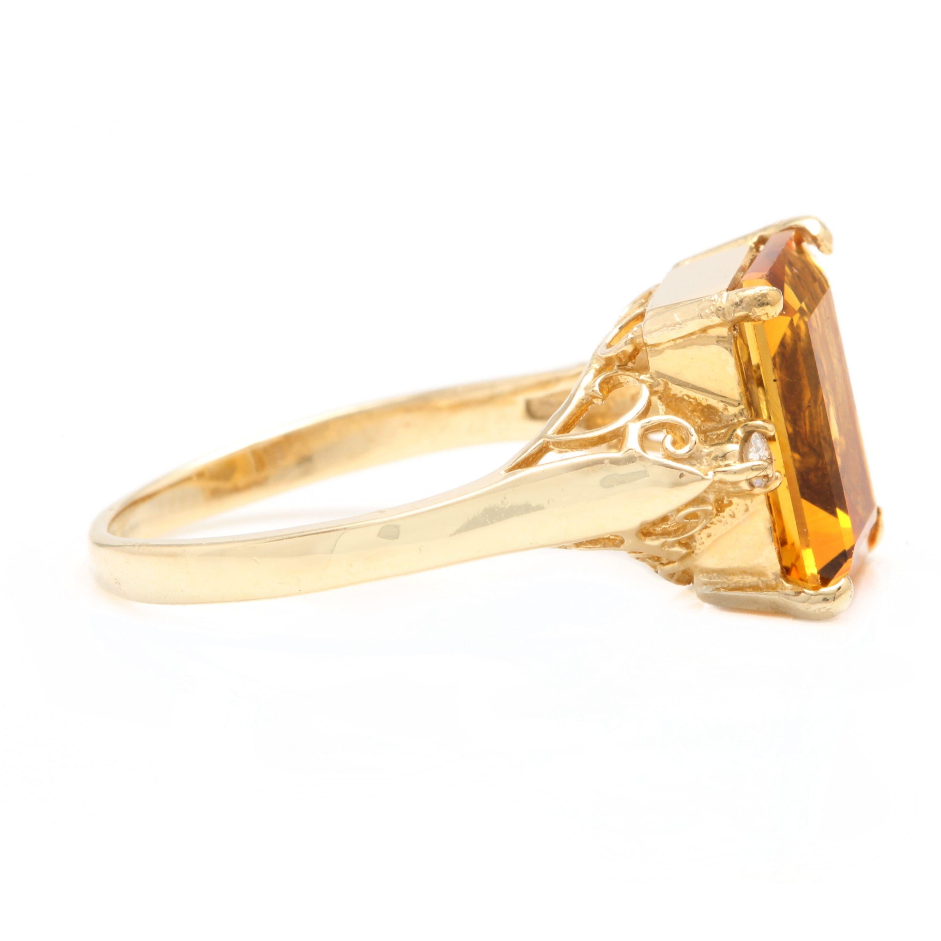 Mixed Cut 4.08 Carat Natural Citrine and Diamond 14 Karat Solid Yellow Gold Ring For Sale
