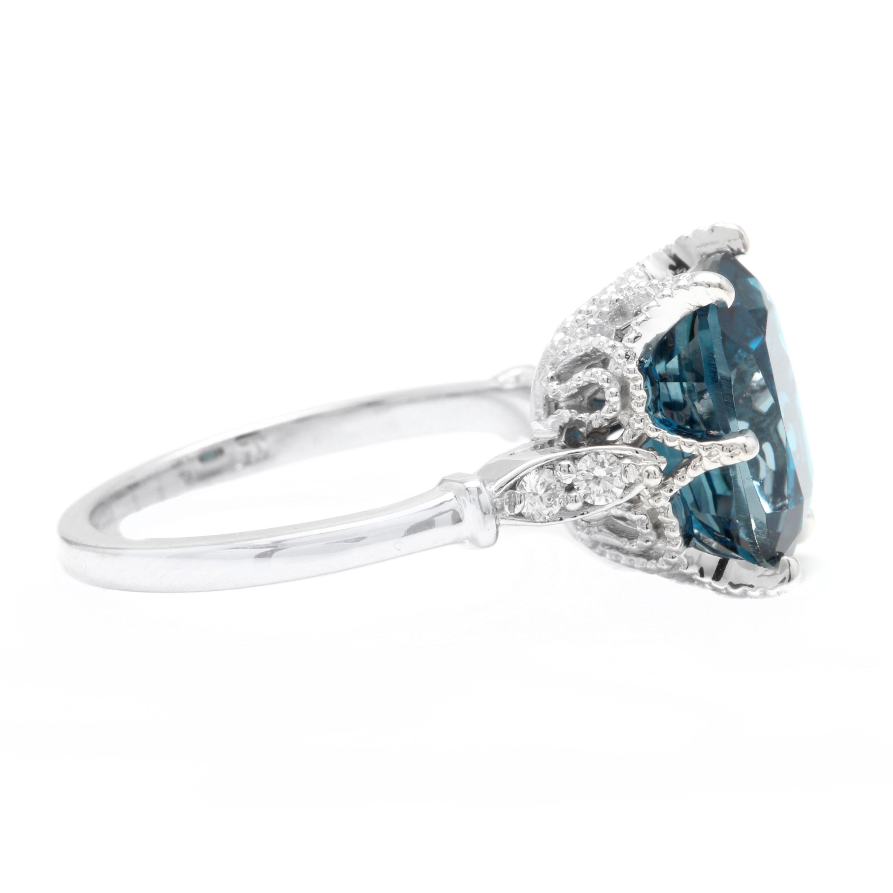 4.08 Carat Natural Impressive London Blue Topaz and Diamond 14 Karat Gold Ring In New Condition For Sale In Los Angeles, CA