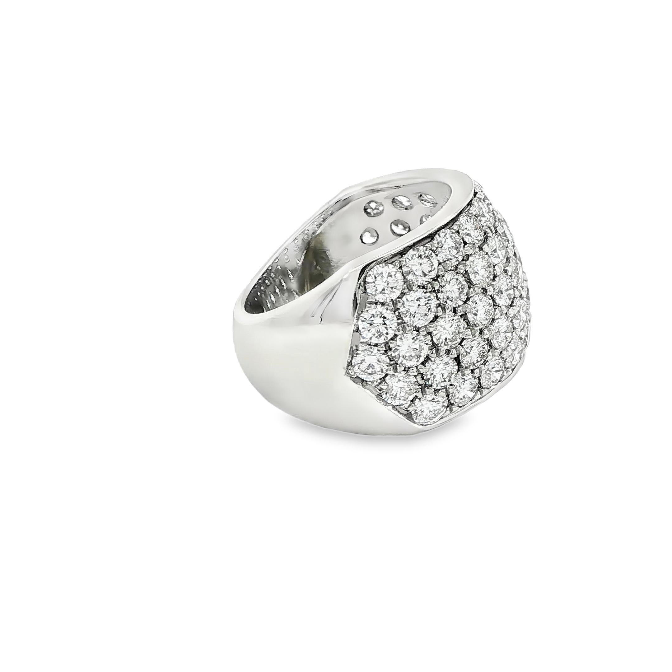 4.08ct.  Bracelet diamant pavé en platine Neuf - En vente à San Francisco, CA