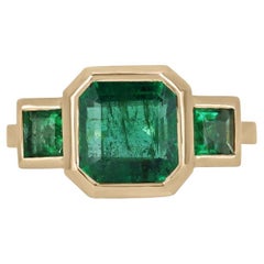Bague à trois pierres en or 14 carats avec émeraude taille Asscher de 4,08 cw