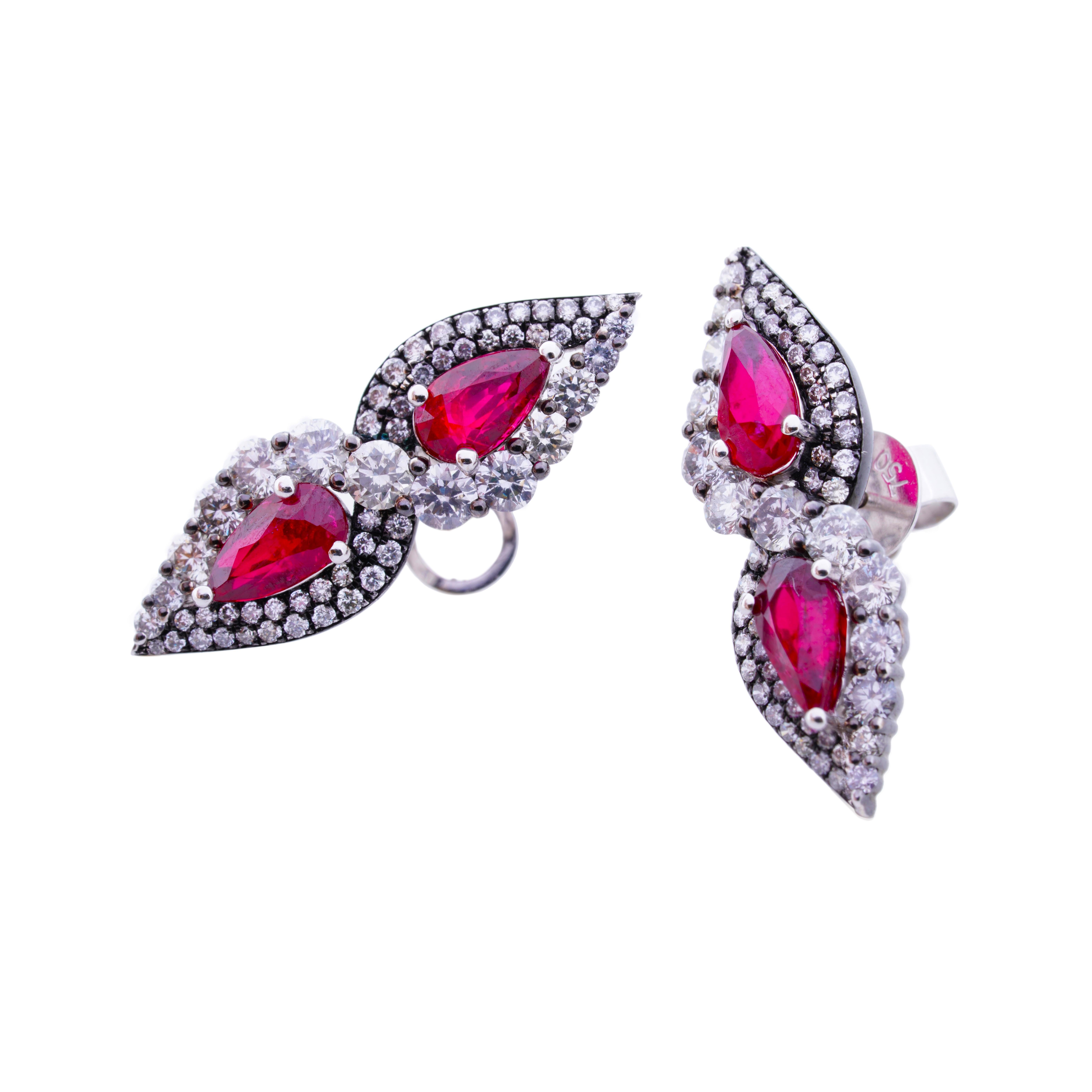 4.09 carat Mozambican Unheated Rubies & Diamond Earrings, 18K Gold, Austy Lee In New Condition For Sale In Hong Kong, HK