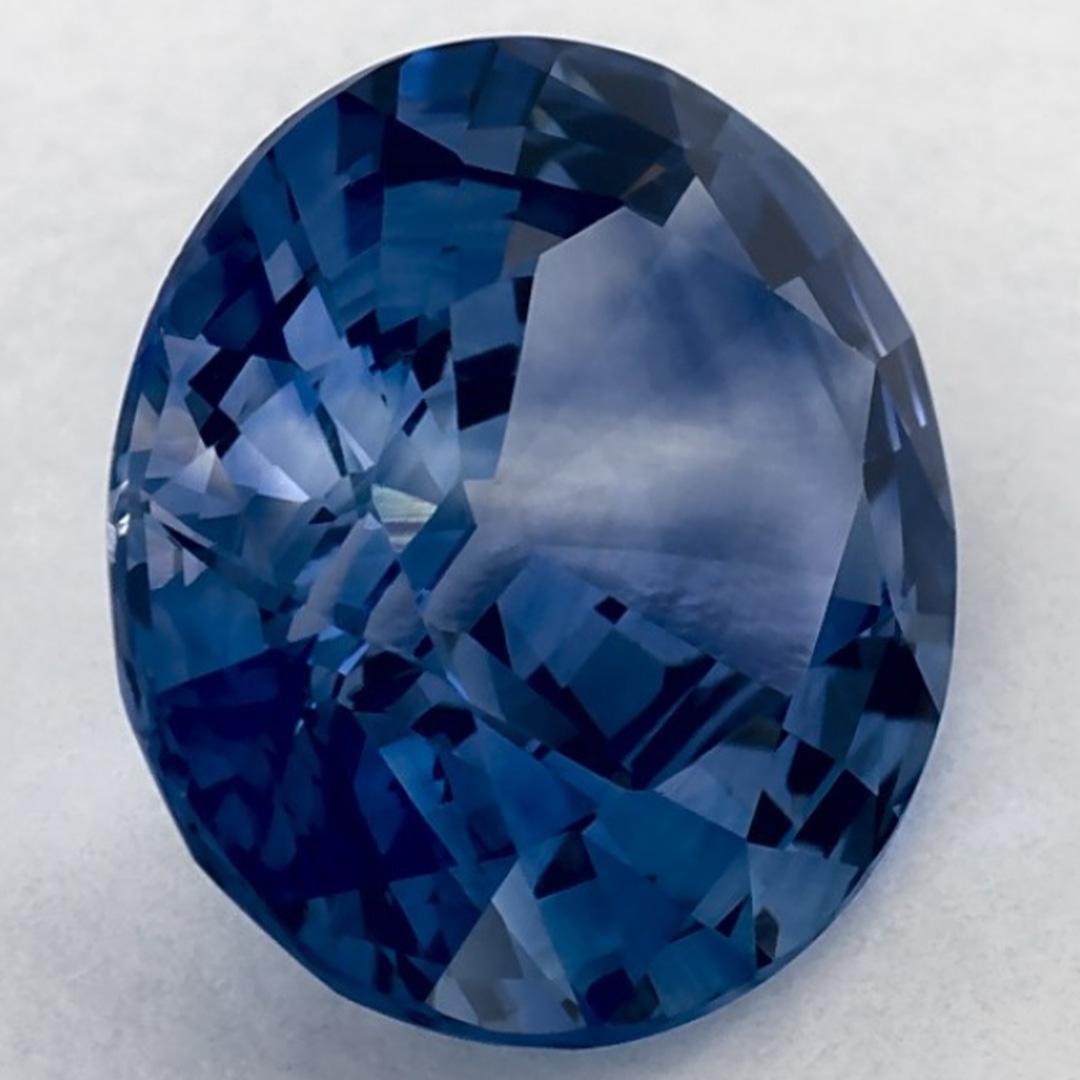 4.09 Karat Blauer Saphir Oval Loser Edelstein im Angebot 2