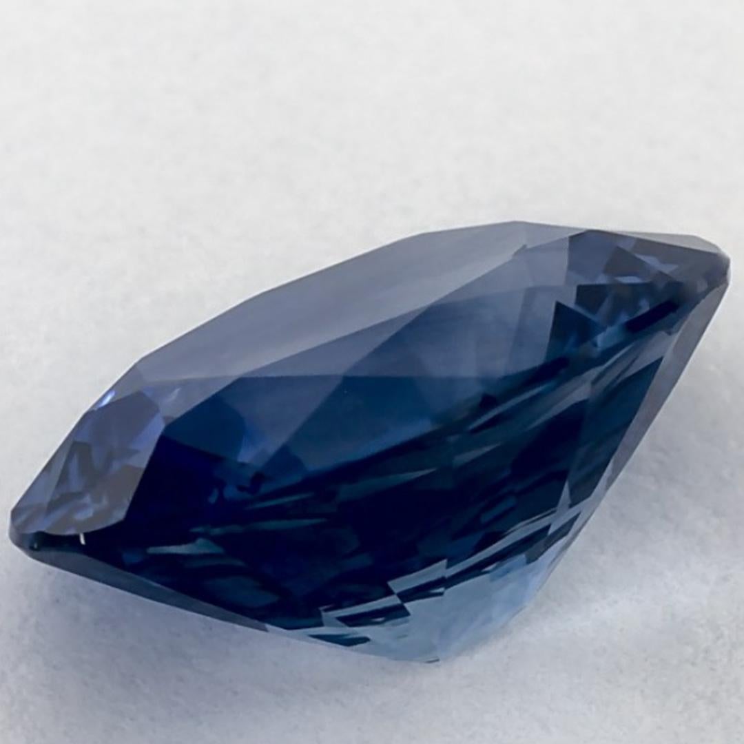 4.09 Karat Blauer Saphir Oval Loser Edelstein im Angebot 3