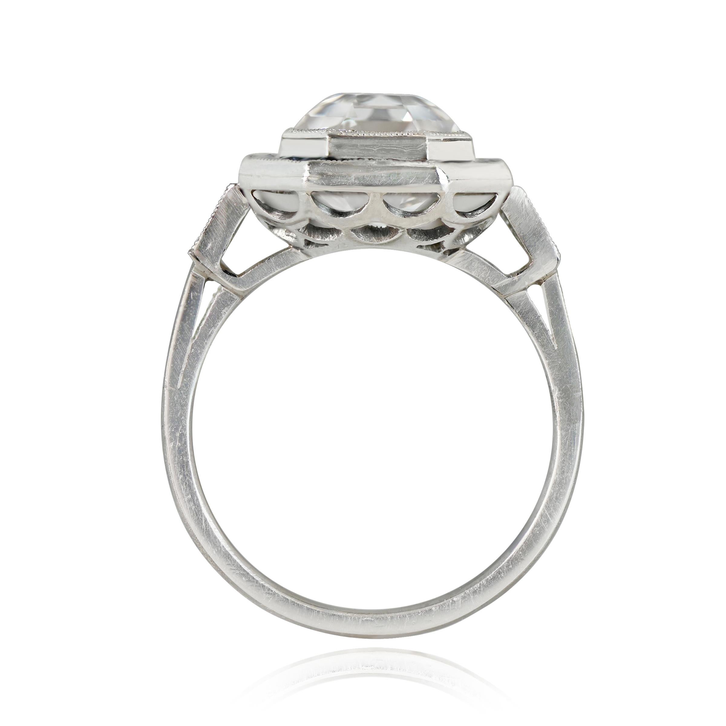 Verlobungsring mit 4,09 Karat GIA-Diamant im Asscher-Schliff, Saphir-Halo, Farbe G und VS1 im Zustand „Hervorragend“ im Angebot in New York, NY