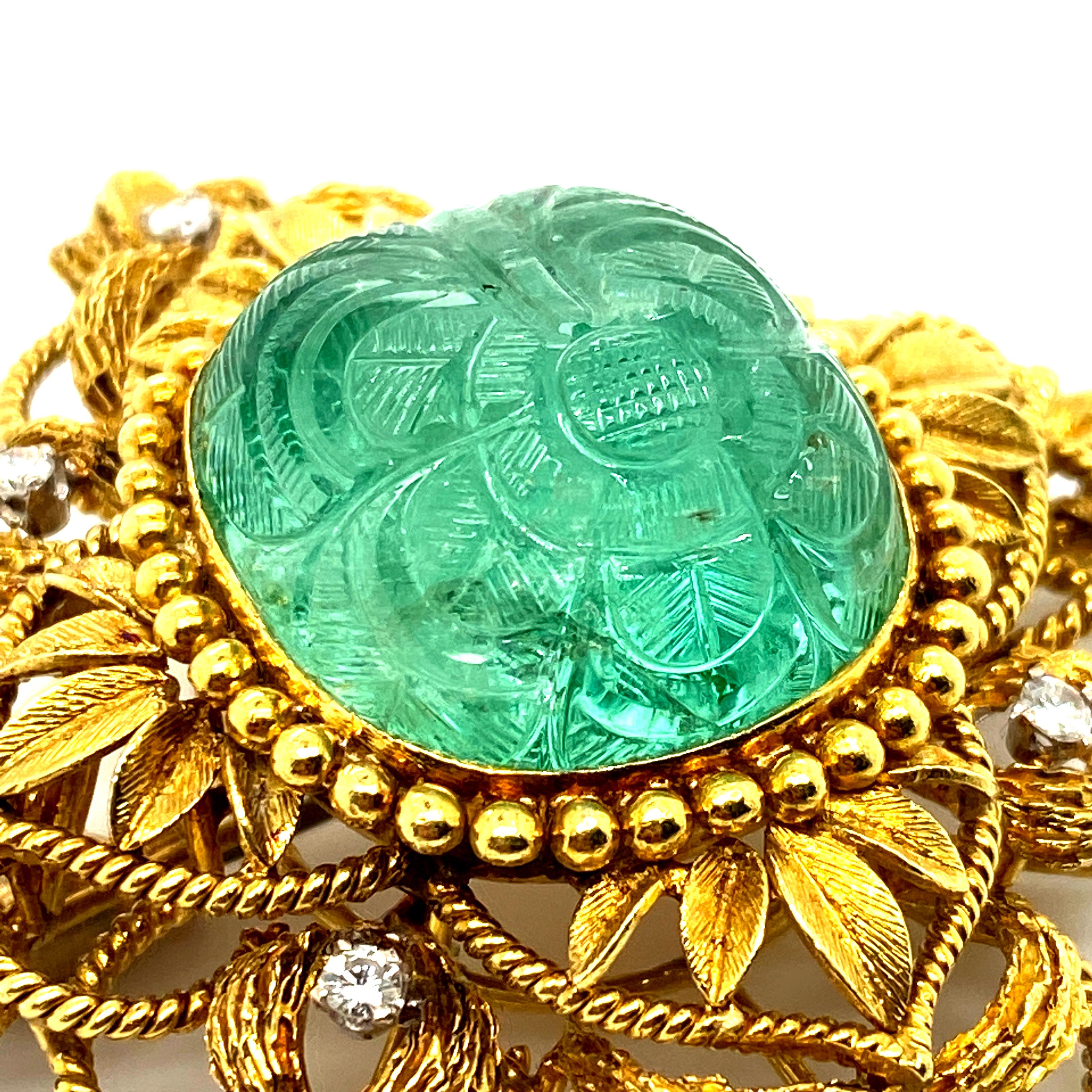 Cabochon 40ct Carved 'Moghul-Style' Emerald, Textured Gold, and Diamond Pendant or Brooch For Sale