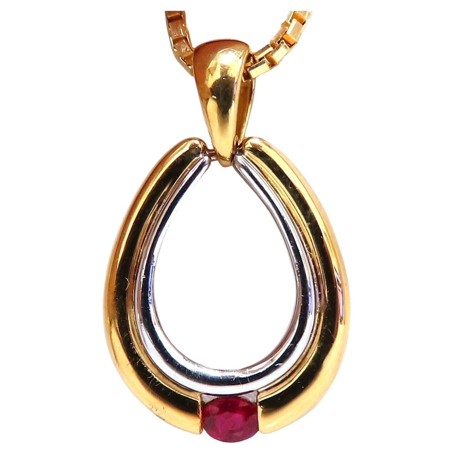 .40ct Natural Ruby Necklace 18kt Horse Shoe For Sale
