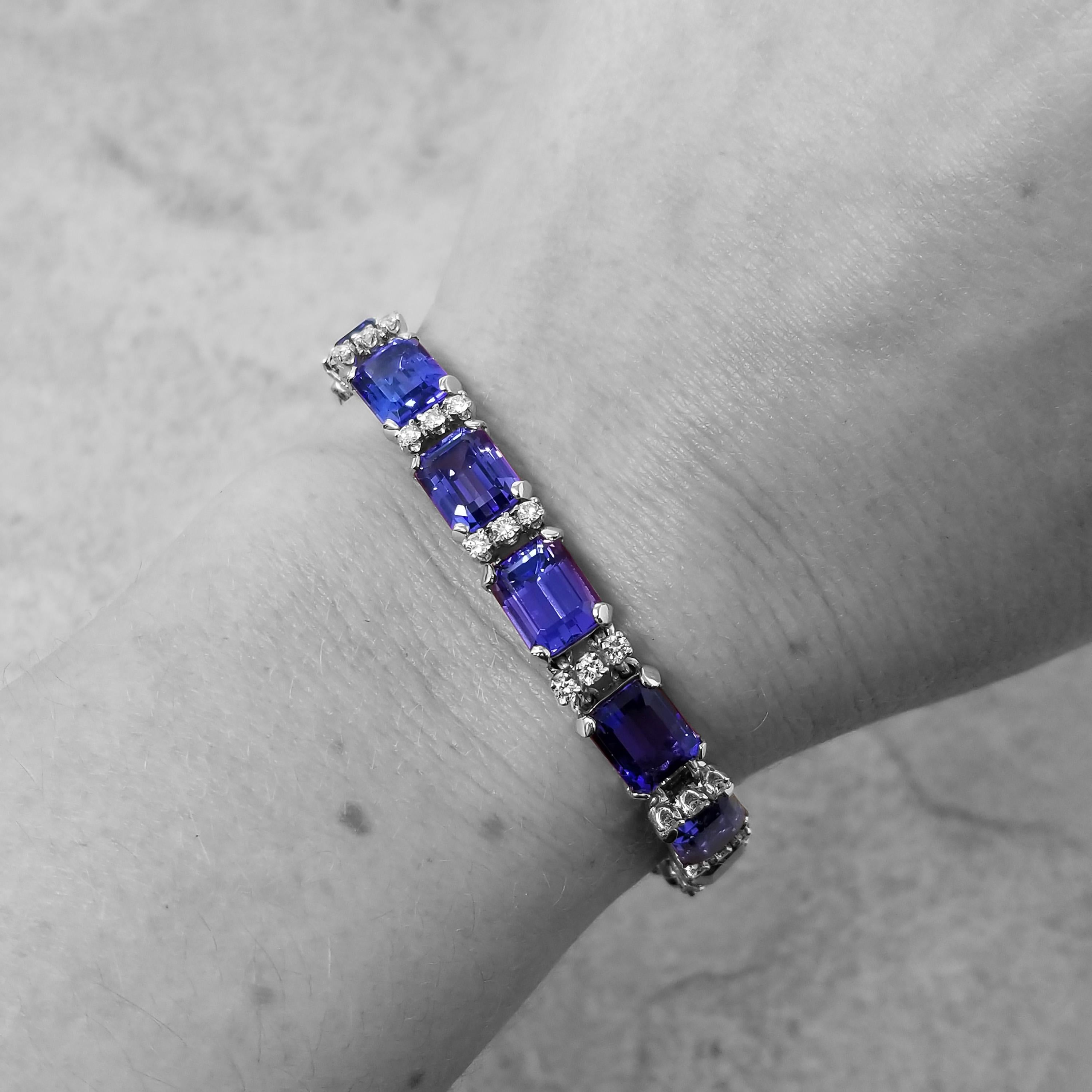 This classic bracelet, custom ordered through Tiffany & Co. in 1969, features 15 emerald cut tanzanites weighing approximately 40ct. The tanzanites are accented with 45 beautiful quality diamonds, and the setting is 14kt.

Amazingly, the original