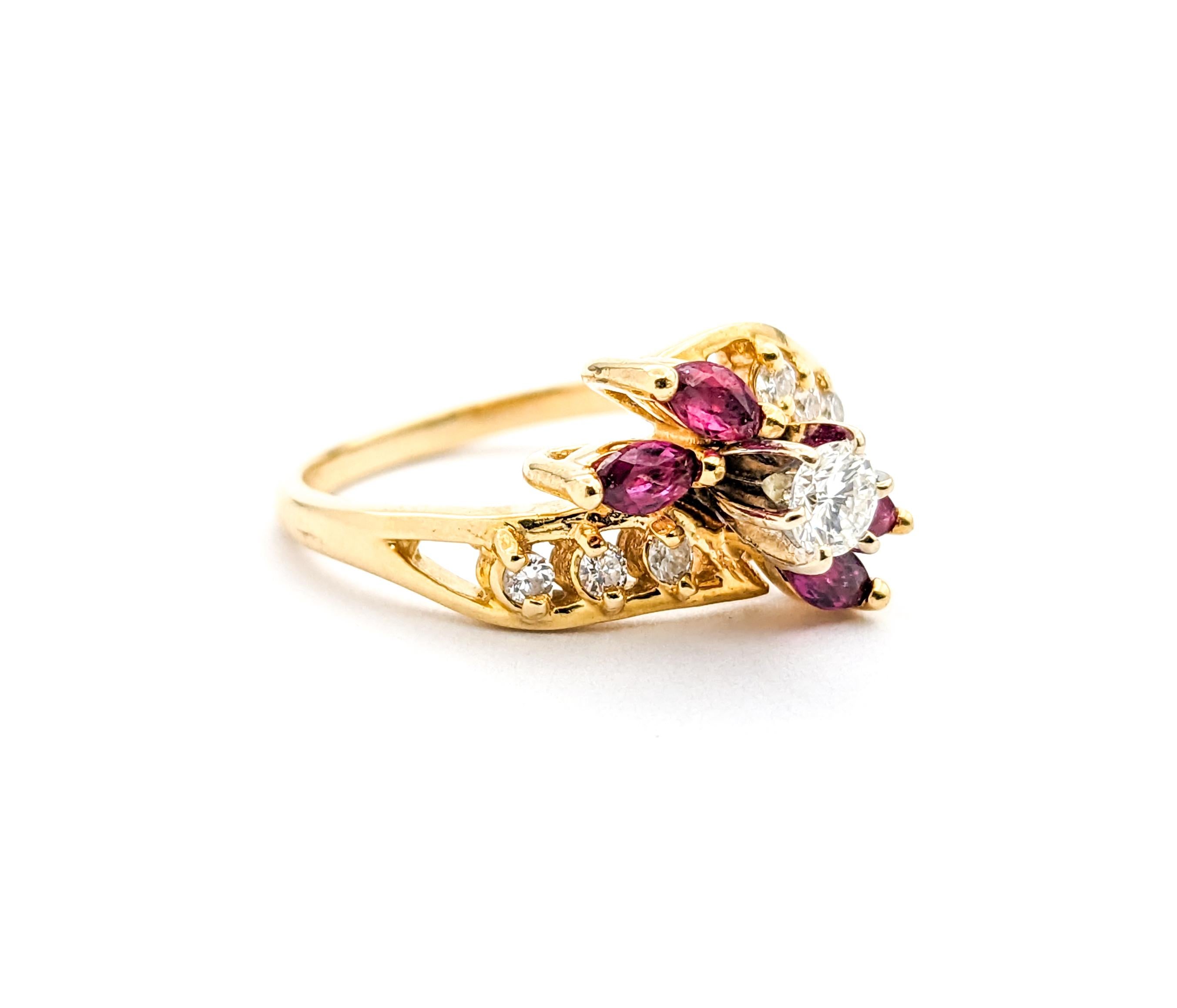 Bague en or jaune avec rubis et diamants de 0,40ctw en vente 3