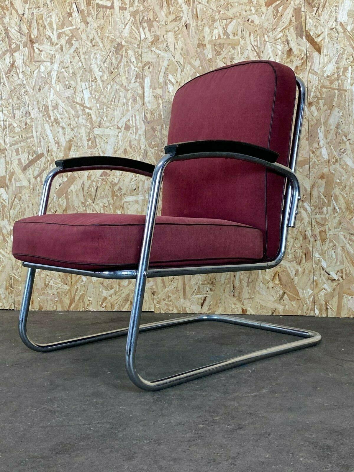 40er 50er Jahre Bauhaus Freischwinger Mauser Stahlrohr Clubsessel 3 von 3

Objekt: Clubsessel

Hersteller:

Zustand: gut - vintage

Alter: etwa 1940-1950

Abmessungen:

63cm x 78cm x 86cm
Sitzhöhe = 44cm

Sonstige Anmerkungen:

Die