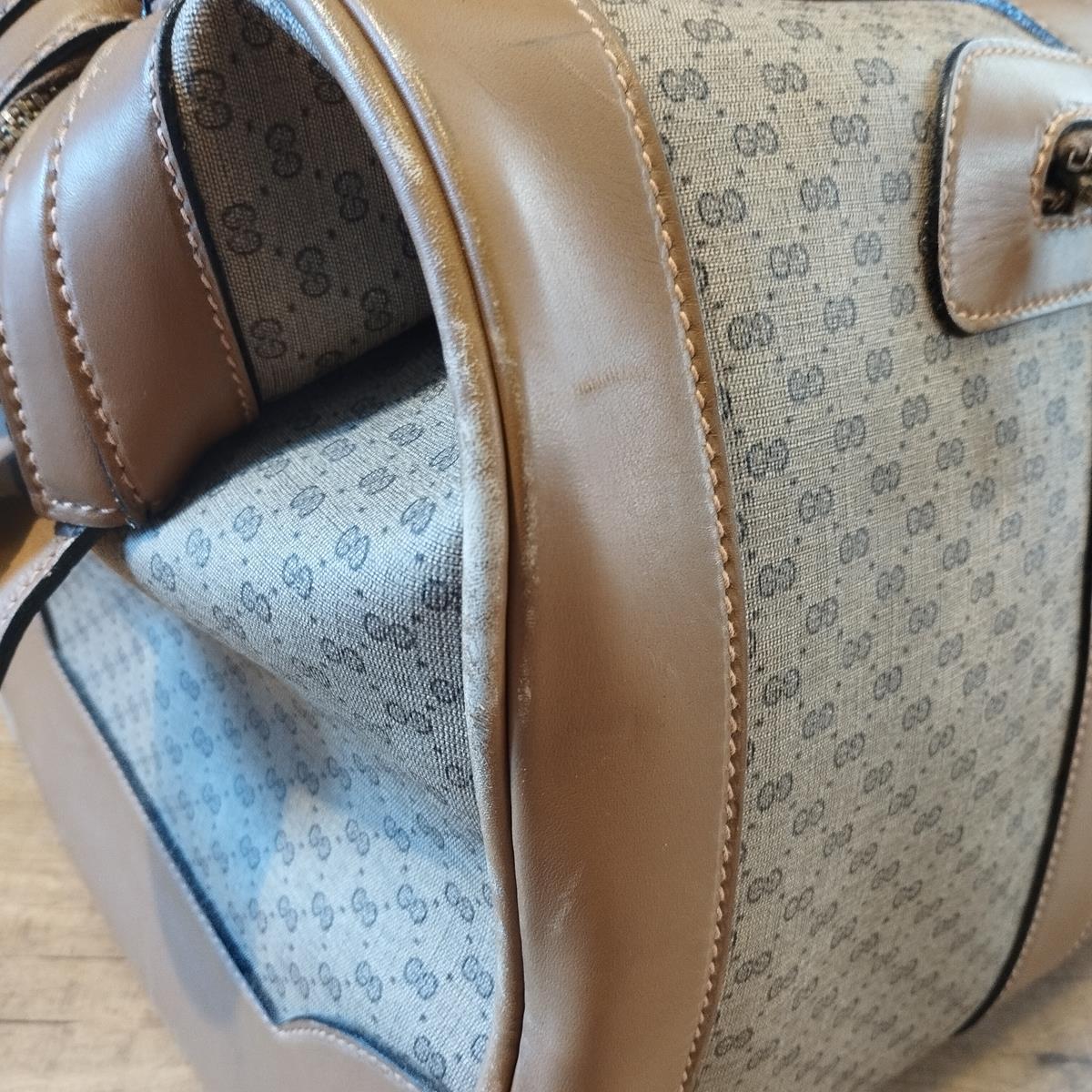 40s/50s Rare Gucci Vintage Travel Bag For Sale 5