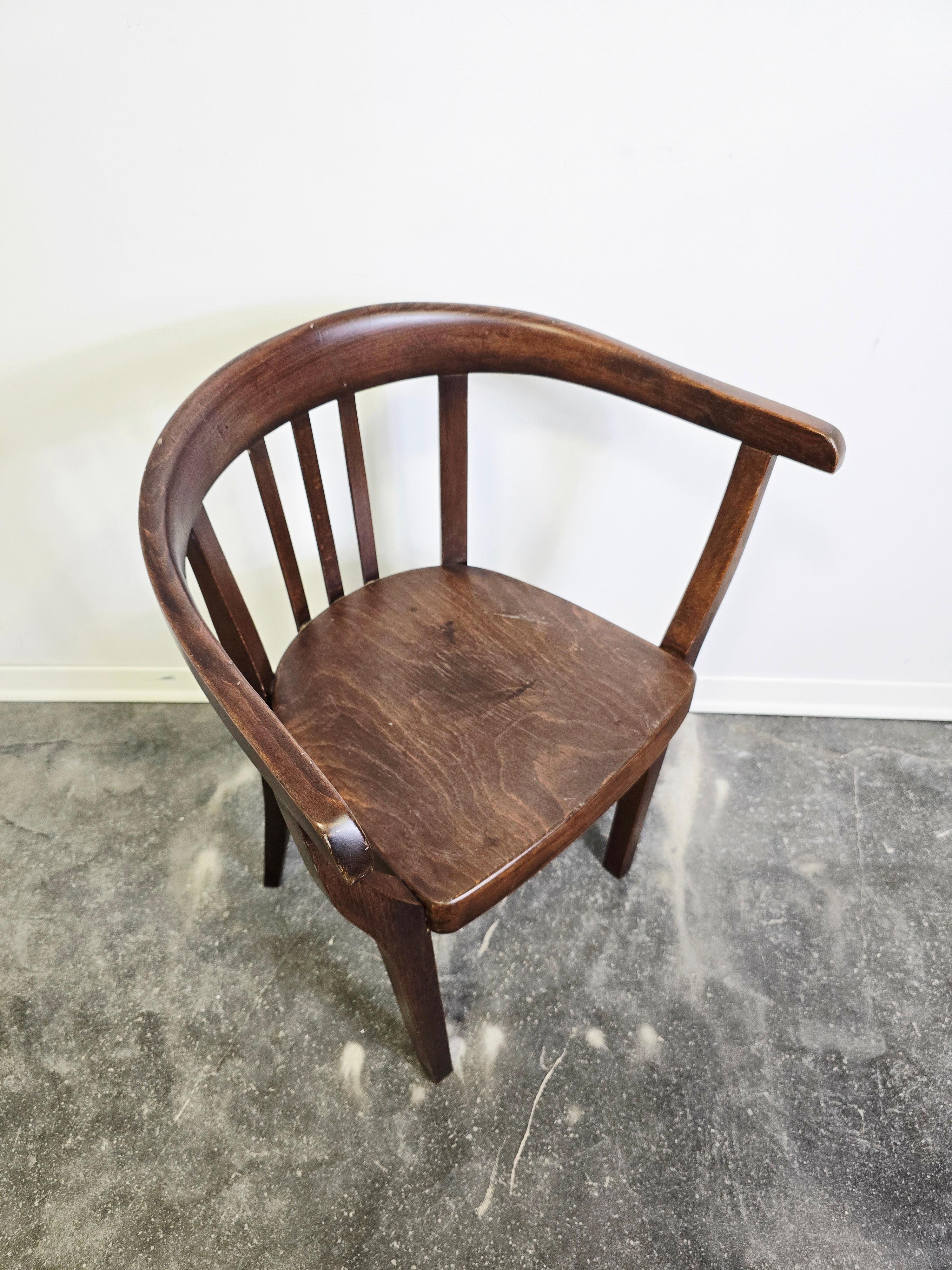 Milieu du XXe siècle Fauteuil des années 40 par Thonet en vente