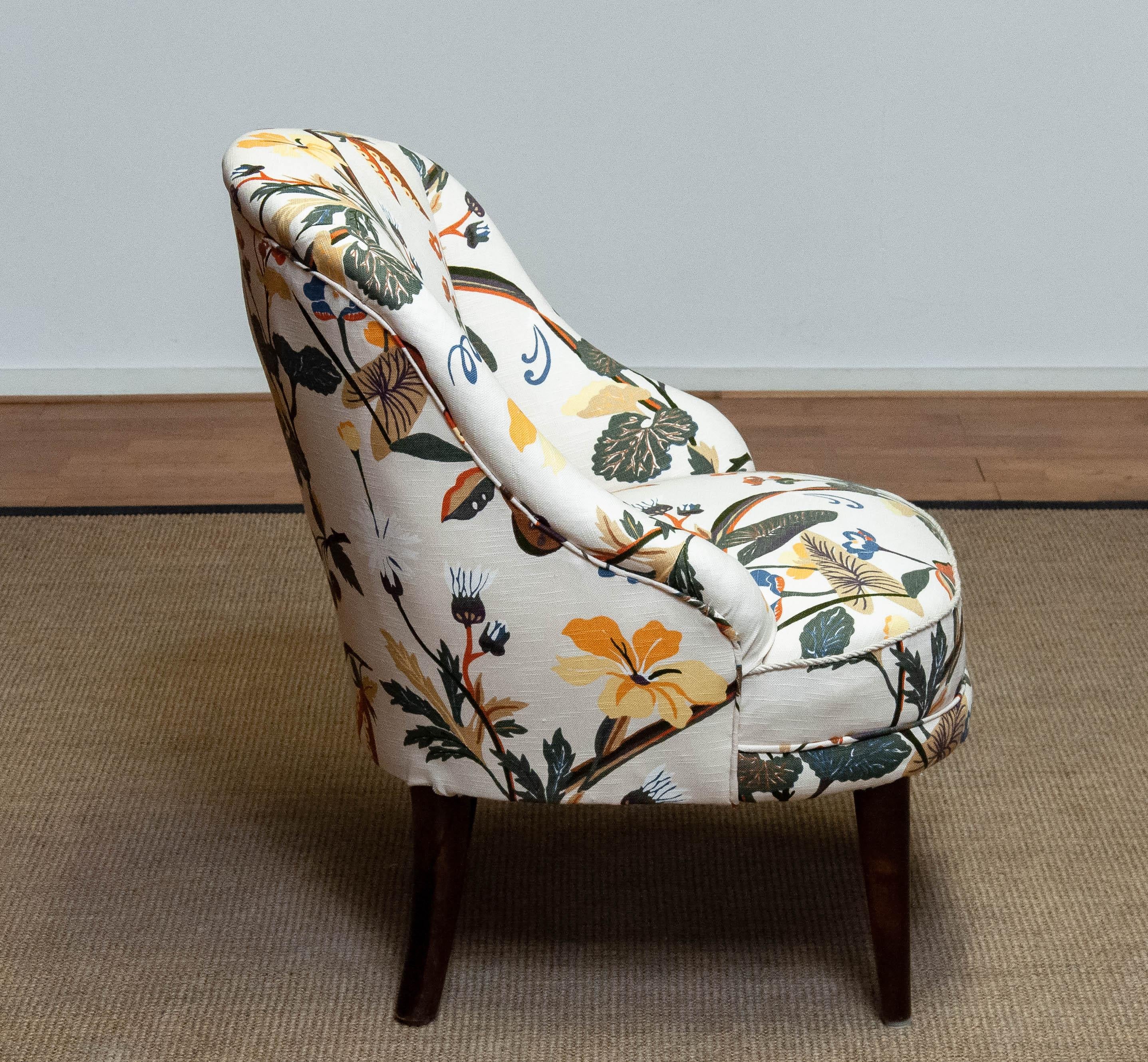 1940s Floral Printed Linen, J. Frank Style, New Upholstered Danish Slipper Chair For Sale 1