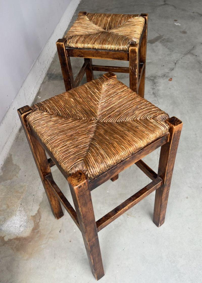 Adirondack Paire de tabourets à assise en bois des années 1940 en vente