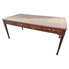 40er Jahre Traditioneller Stil Executive Schreibtisch Collectors Edition Baker Furniture