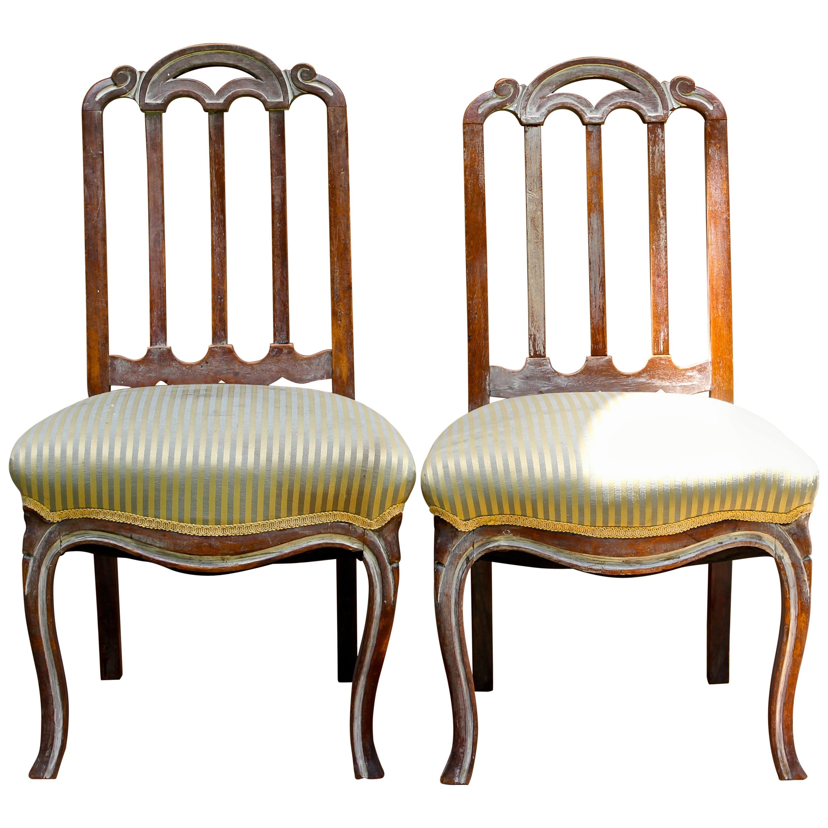 Chaises d'appoint en chêne blanc chauffé des années 1940 de style Louis XV en vente