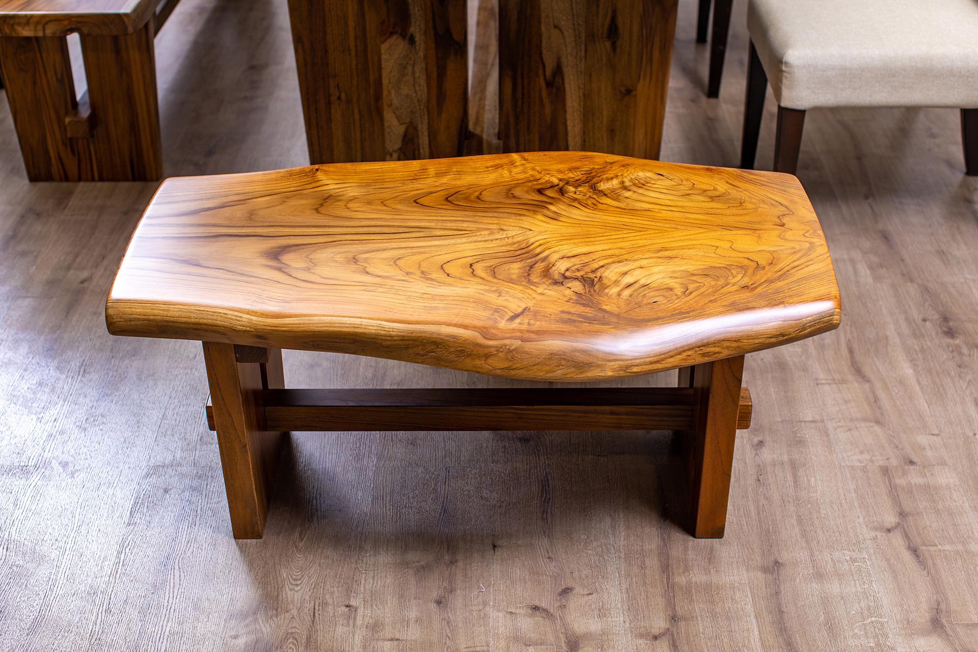 Book-Match 100% Solid Teak Live Edge Bench in a Smooth Autumn Finish In New Condition For Sale In Boulder, CO