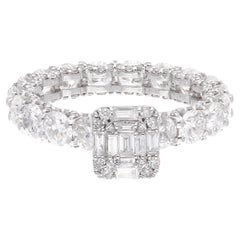 Anillo de compromiso con racimo de diamantes SI/H de 4,1 quilates Banda ovalada de diamantes Oro blanco 14k