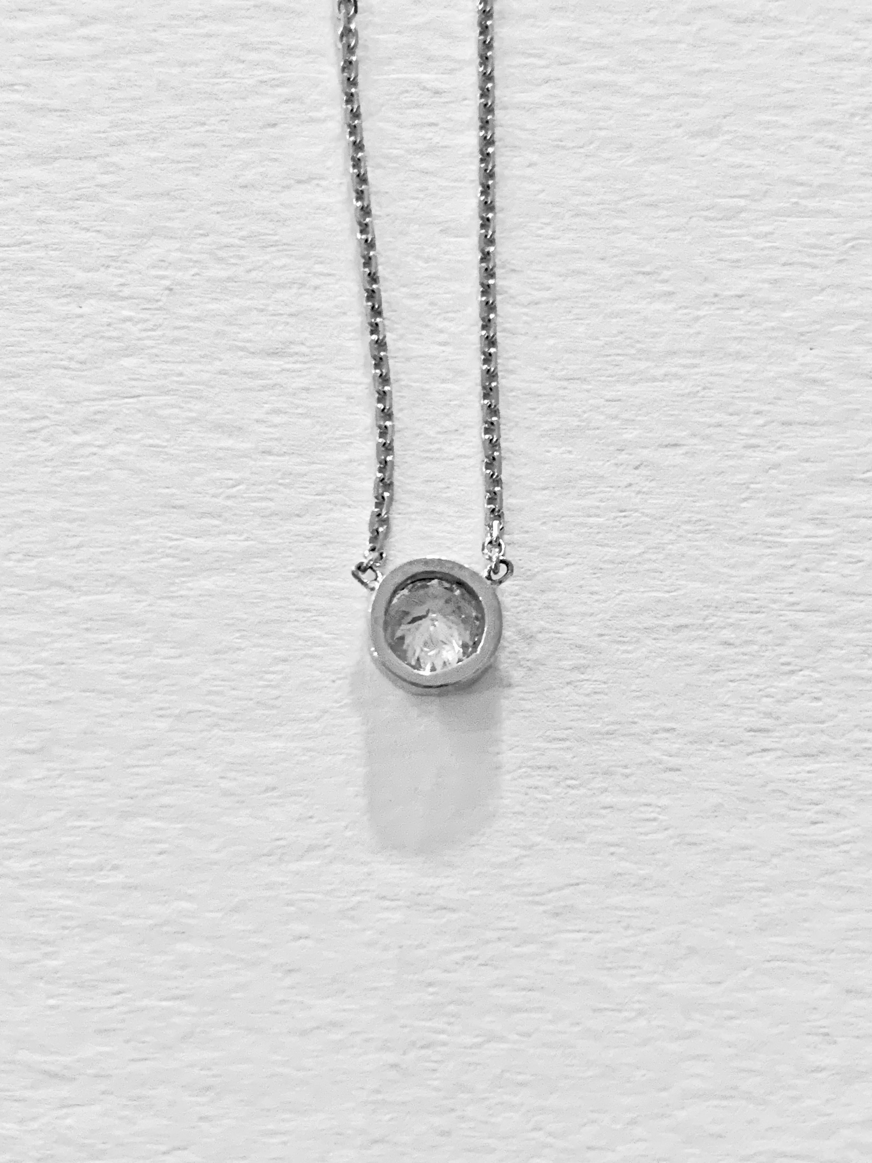 Women's or Men's .41 Carat Brilliant Cut Diamond Bezel Set Necklace in 18 Carat White Gold For Sale