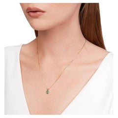 4.1 Ct Weight Oval Shaped Green Color IGITL Certified Emerald Gemstone Pendant