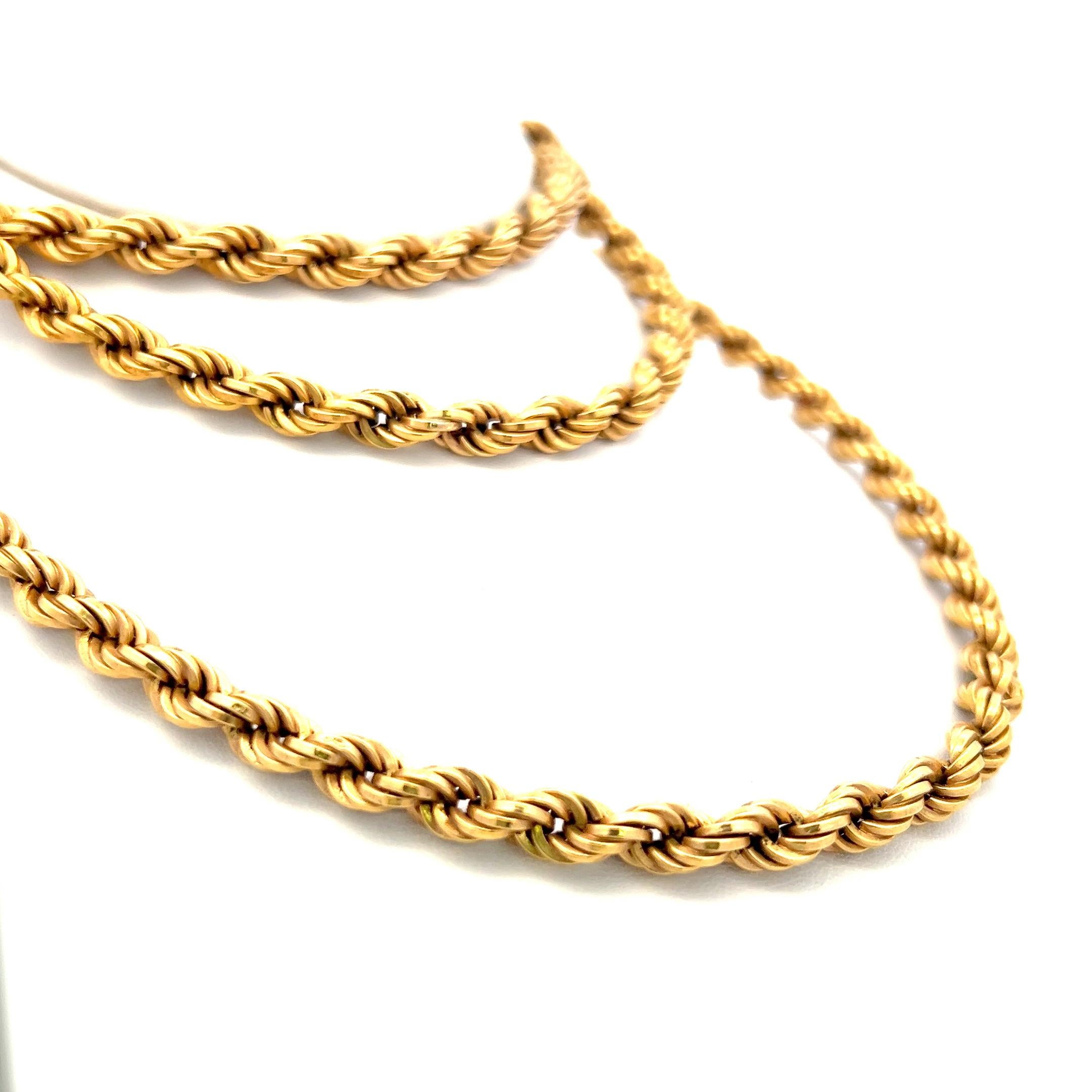 Collar de cadena de cuerda de oro amarillo de 18 quilates vintage de 51,10 gramos y 41 pulgadas en Bueno estado para la venta en New York, NY