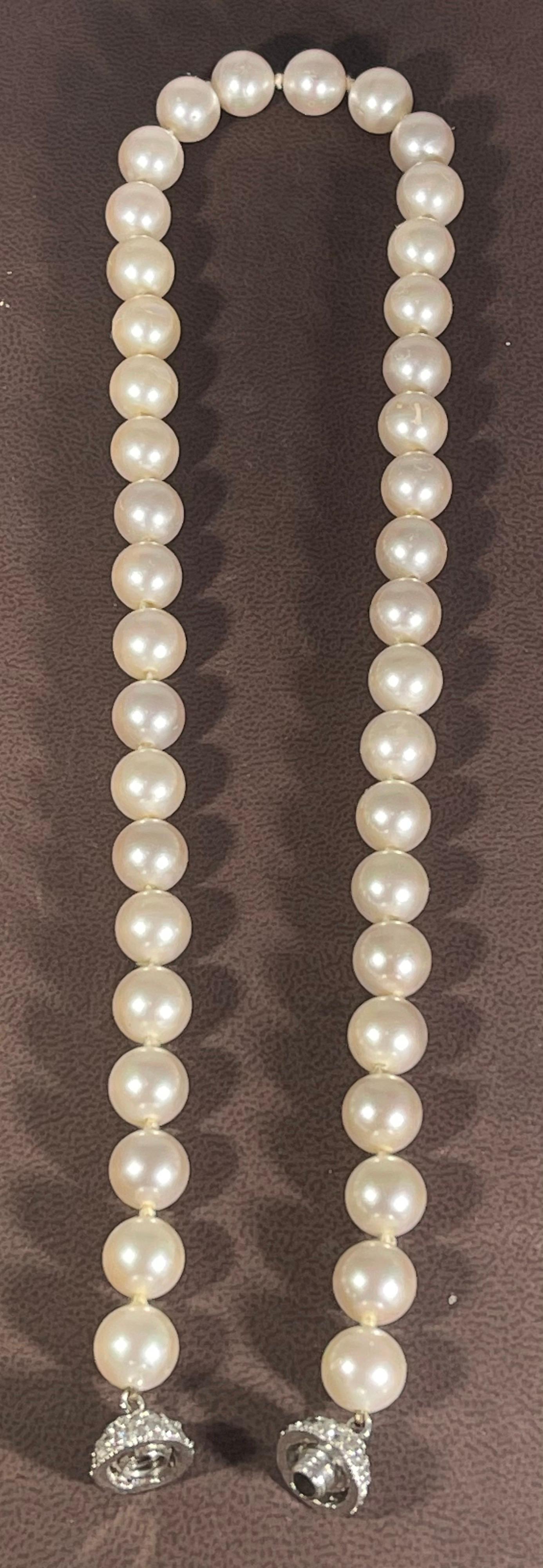 Round Cut 41 Round Akoya Pearls Strand Necklace Set in Metal Ball Clasp For Sale