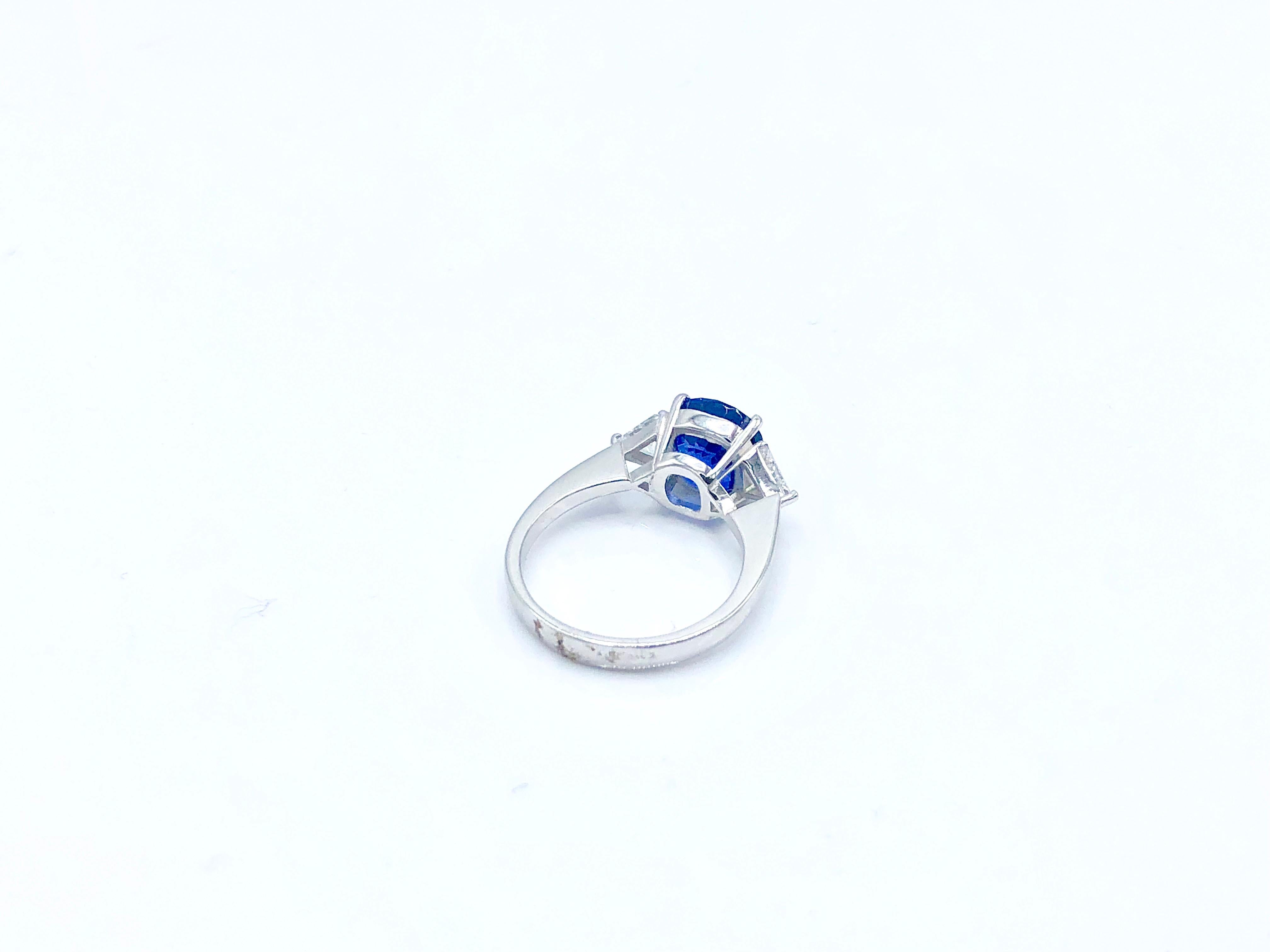 4.10 Carat Ceylon No Heat Blue Sapphire and Diamond Engagent Ring In New Condition For Sale In Principaute De Monaco, MC