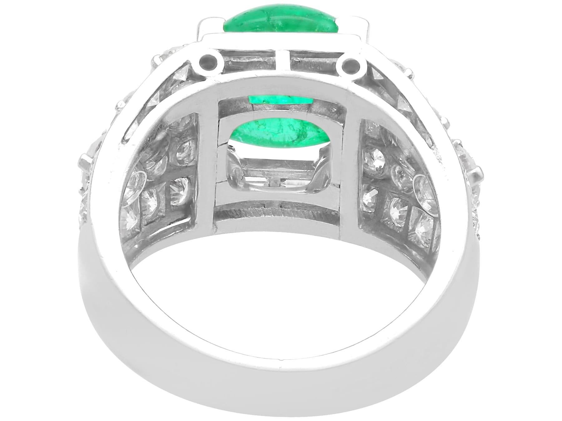 4,10 Karat Smaragd und 2,28 Karat Diamant, Platin-Cocktailring CIRCA 1935 im Angebot 1