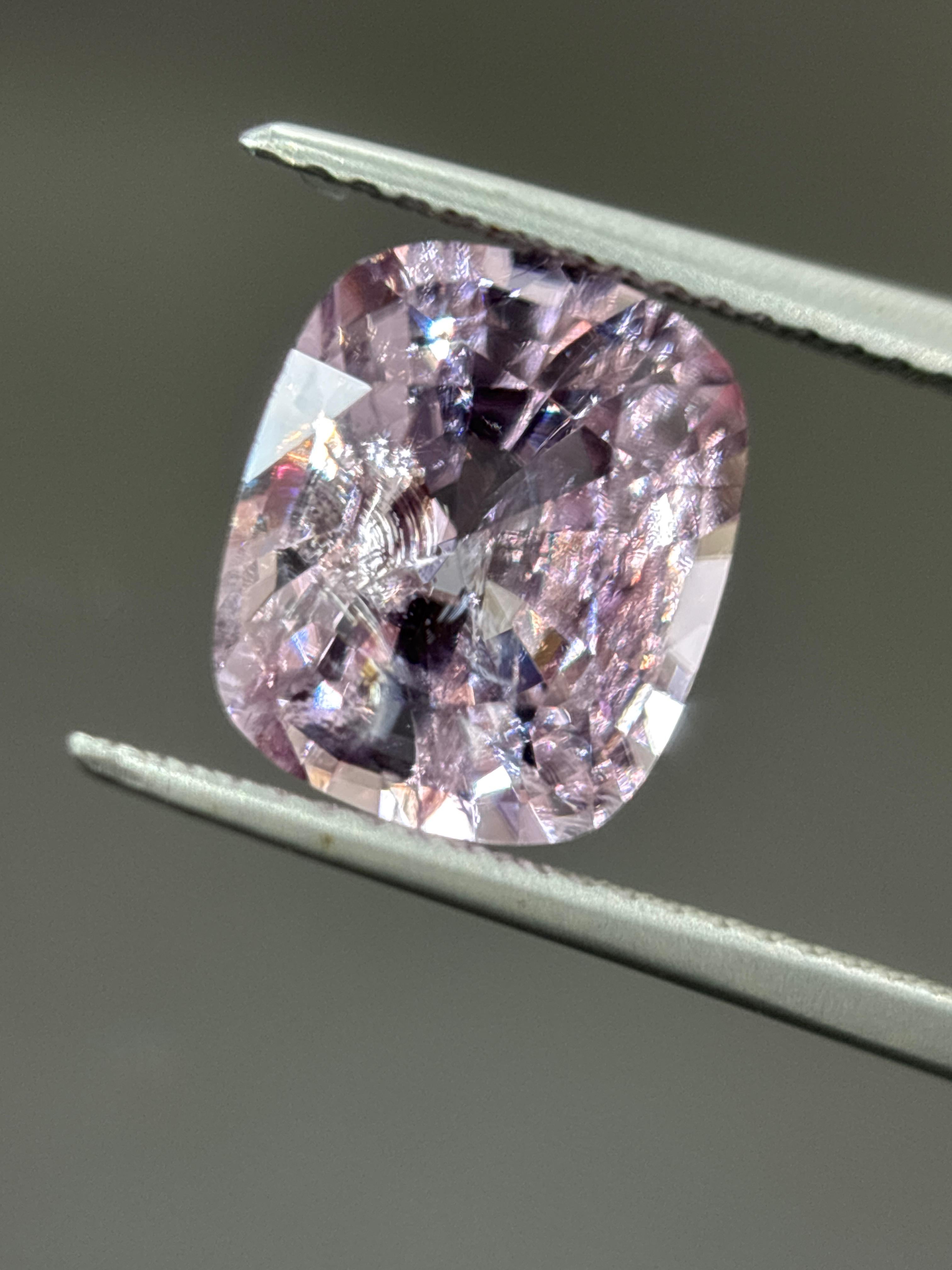 Rosa Spinell mit 4,10 Karat natürlichem burmesischem, unbehandeltem, Kissenschliff im Angebot 4