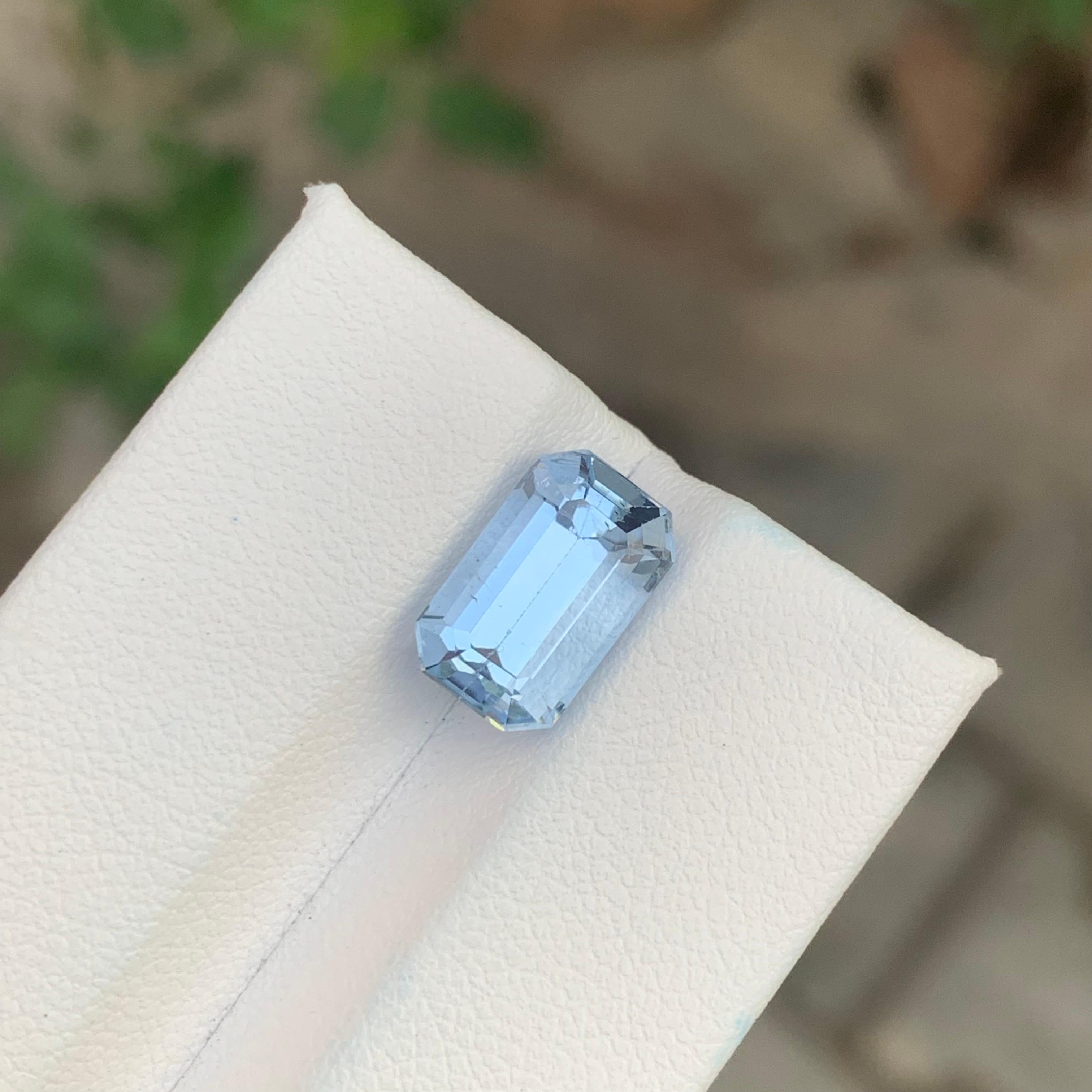 4.10 Carat Natural Loose Goshenite Aquamarine Emerald Shape Gemstone (pierre précieuse en forme d'émeraude) Neuf - En vente à Peshawar, PK