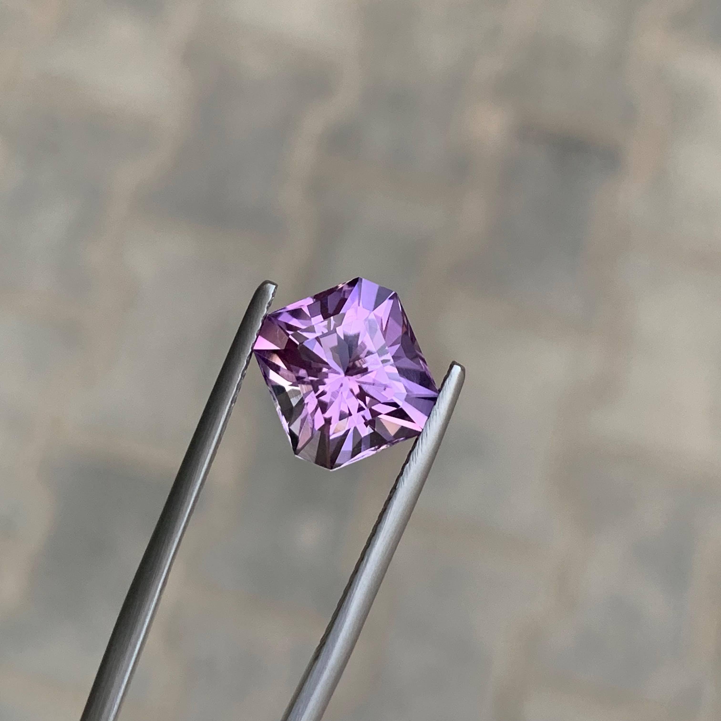 4.10 Carat Natural Loose Purple Amethyst Stone Custom Cut Brazilian Gemstone (pierre précieuse brésilienne taillée sur mesure) en vente 4