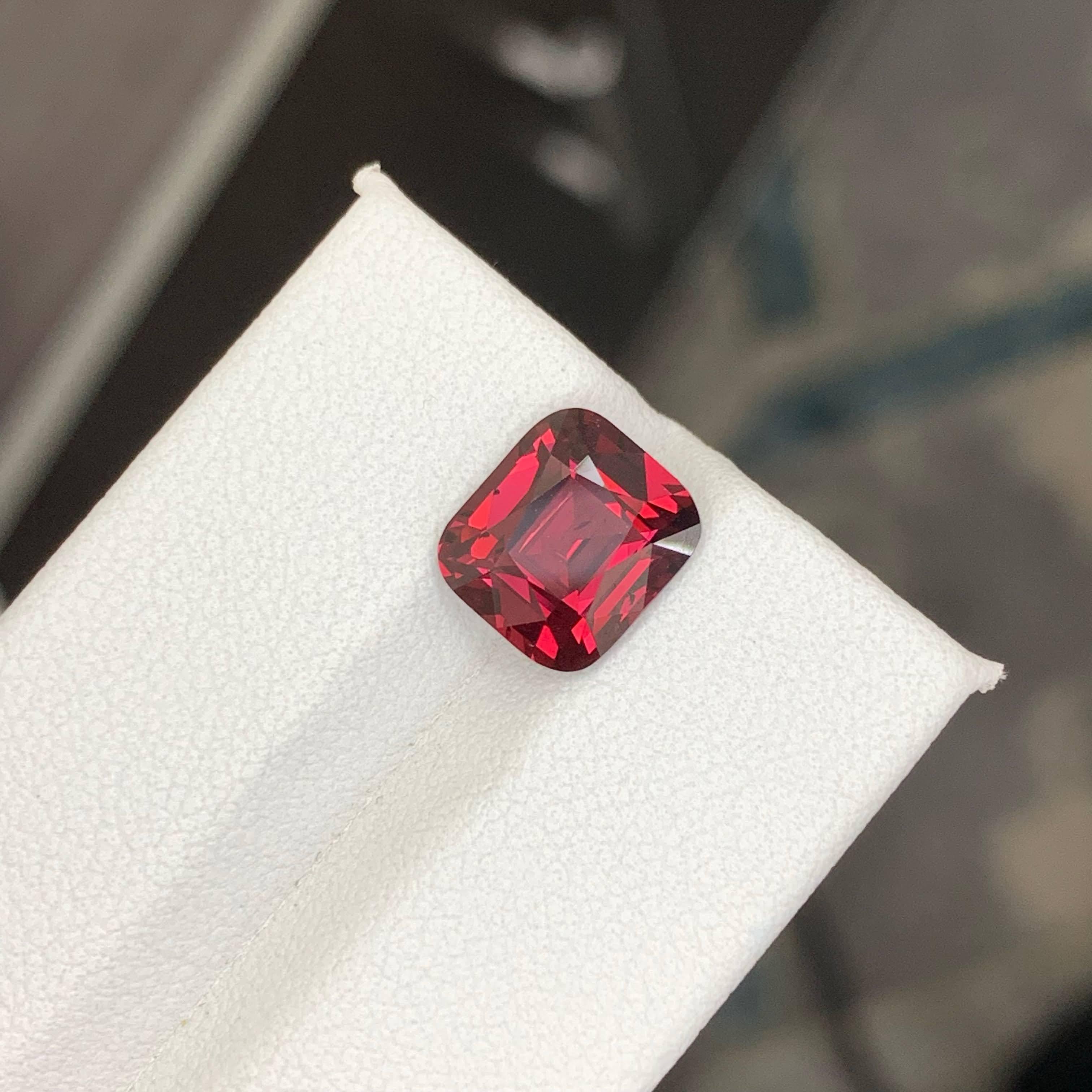 4.10 Carat Natural Loose Red Garnet Stone Cushion Cut Tanzanian Gemstone (pierre précieuse tanzanienne) en vente 5